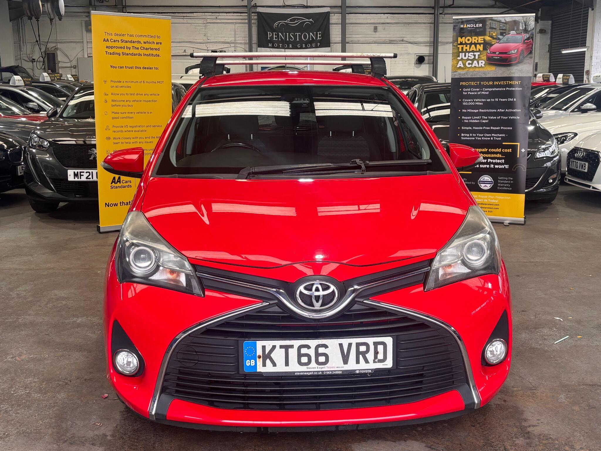 Toyota Yaris - Image 2