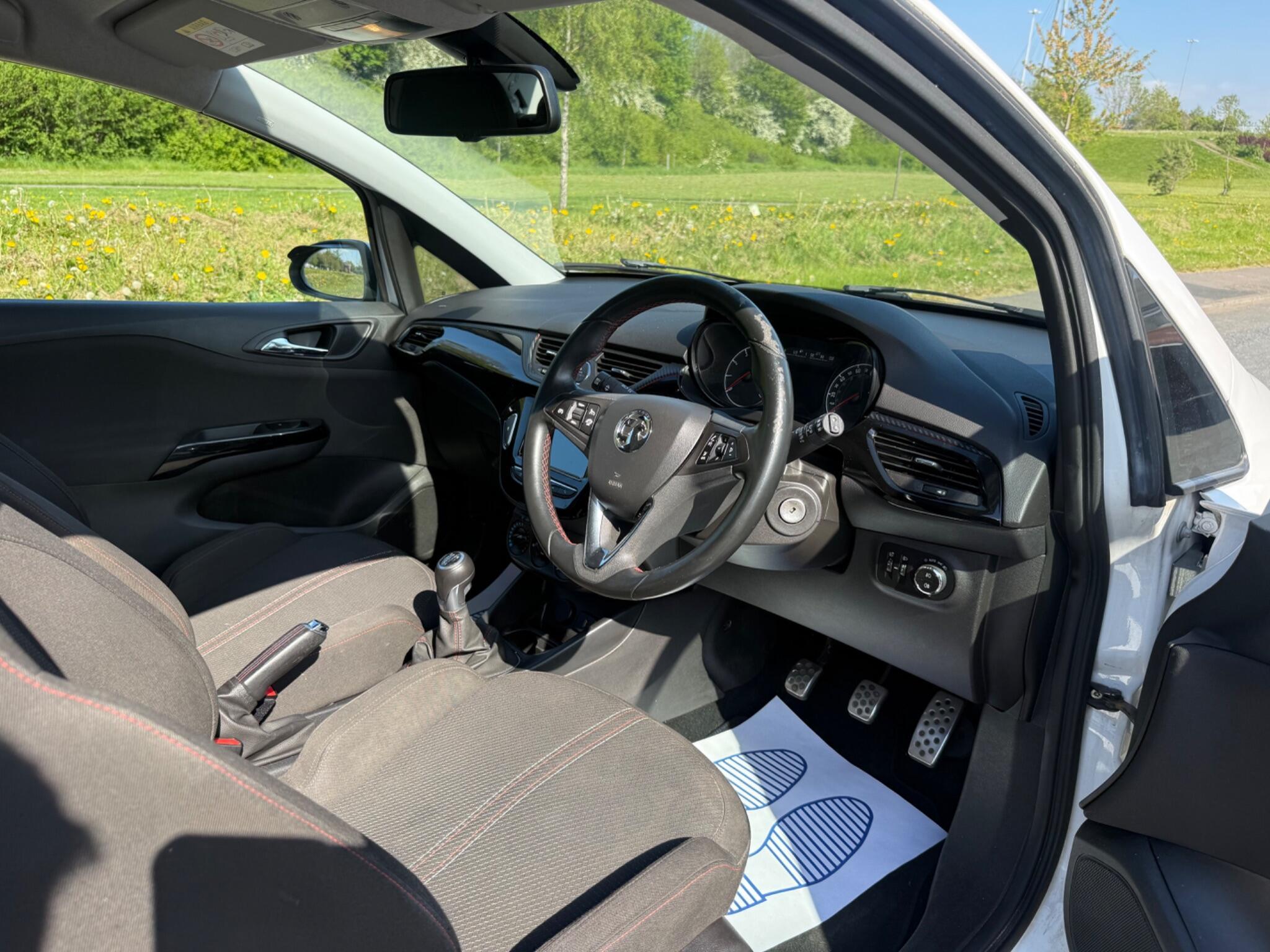 Vauxhall Corsa - Image 11