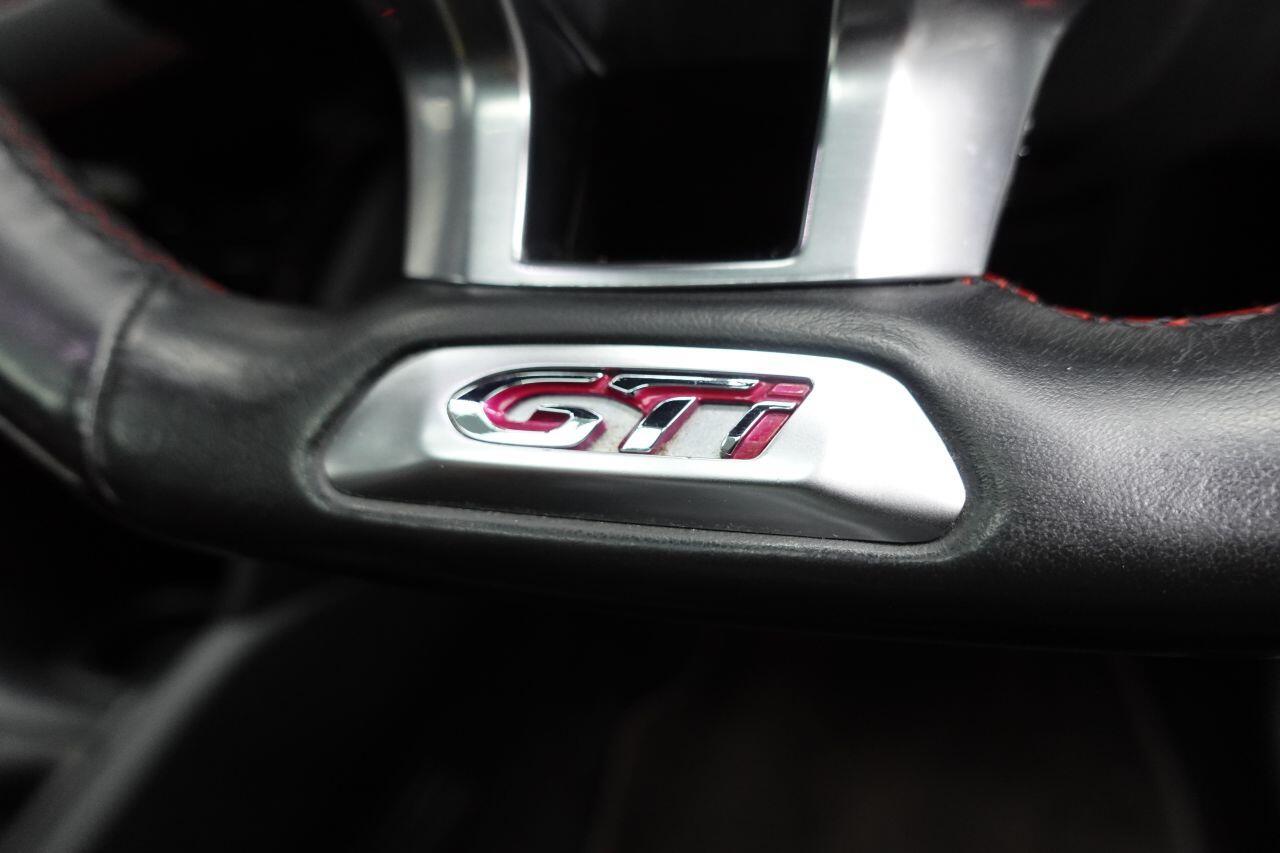 Peugeot 208 - Image 24