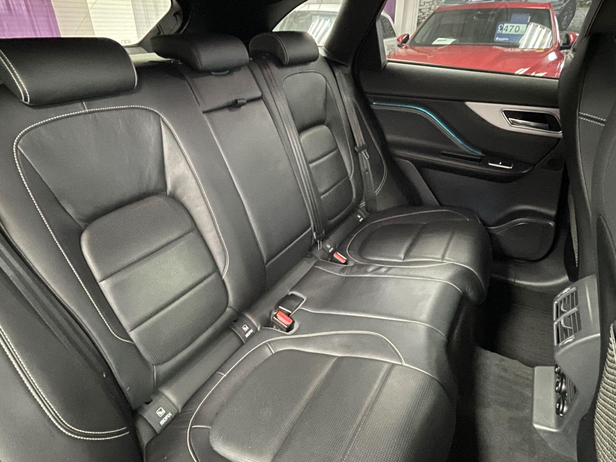 Jaguar F-Pace - Image 28