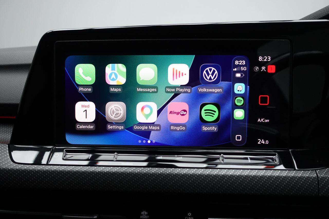 Volkswagen Golf - Image 23