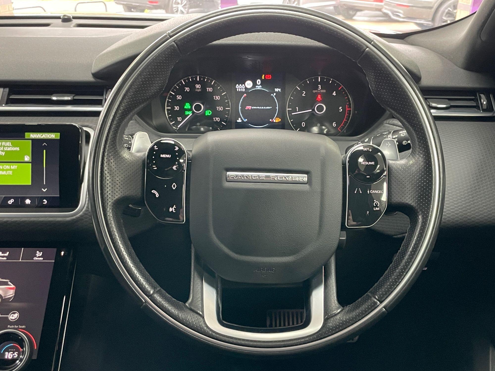 Land Rover Range Rover Velar - Image 39