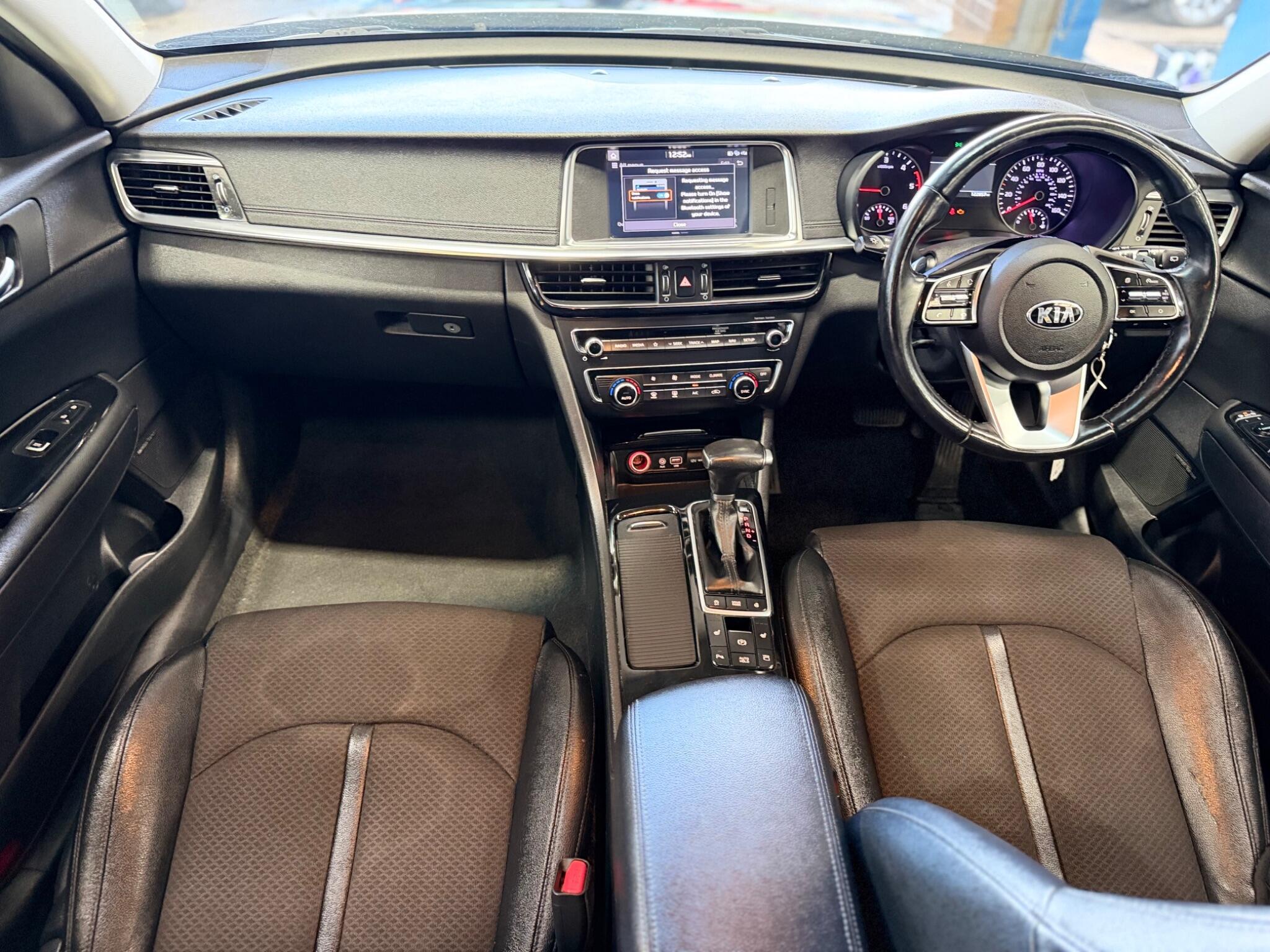 Kia Optima - Image 45