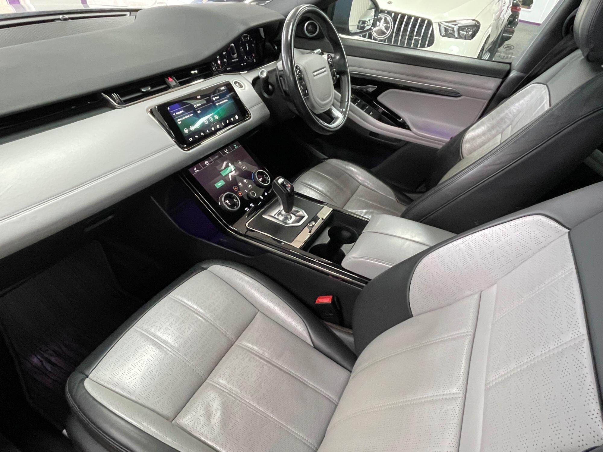 Land Rover Range Rover Evoque - Image 31