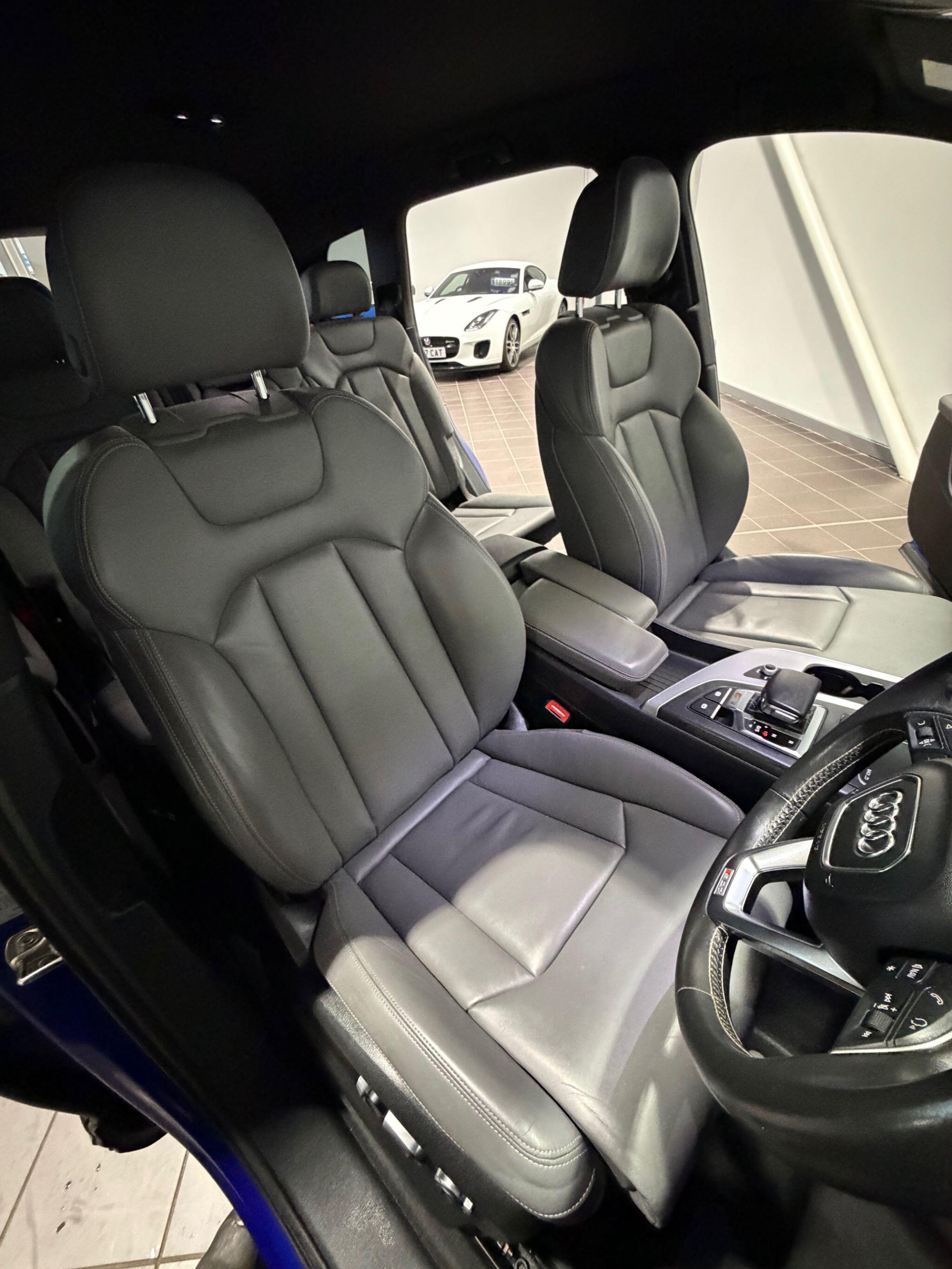 Audi SQ7 - Image 10