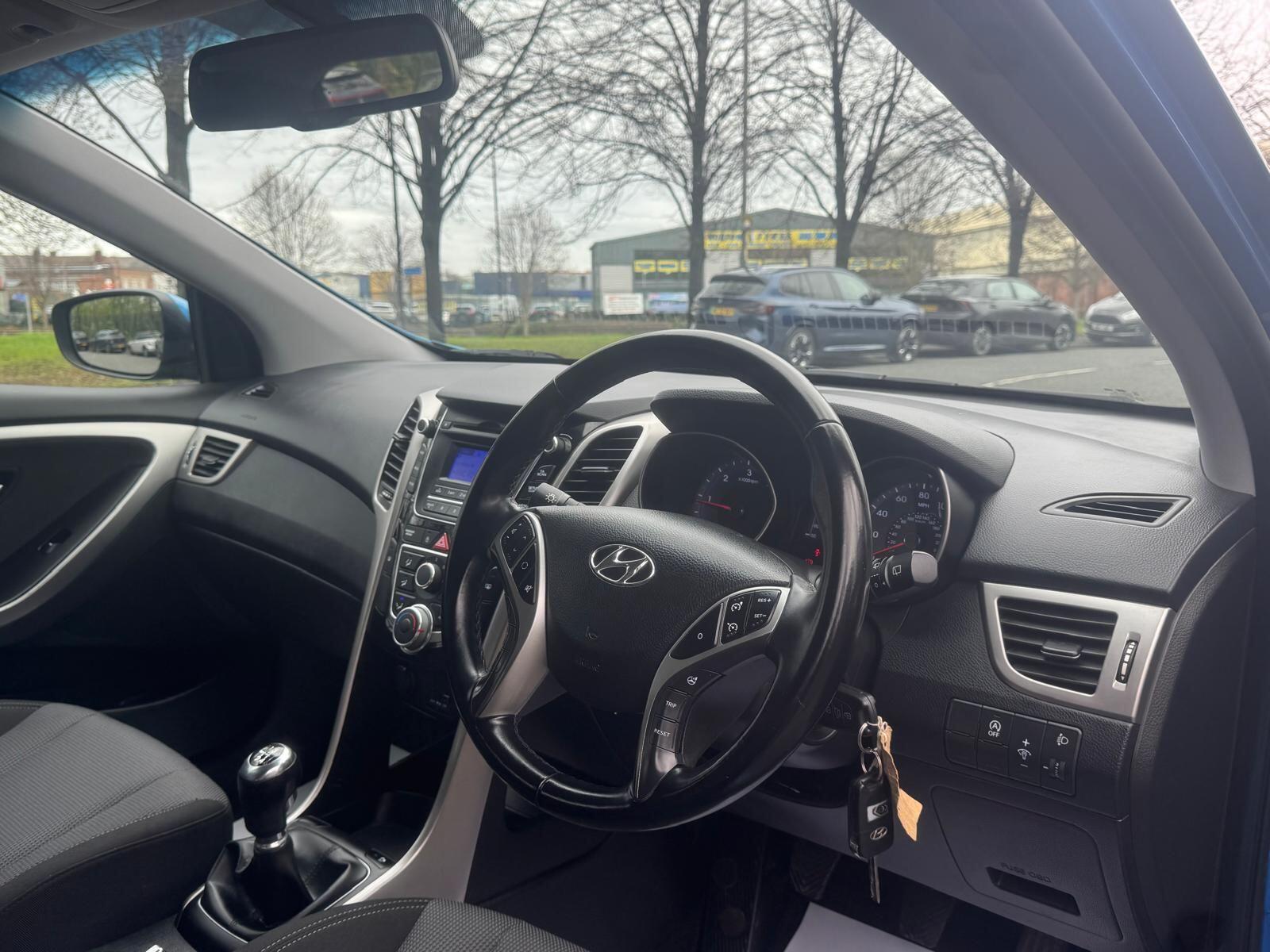 Hyundai i30 - Image 15