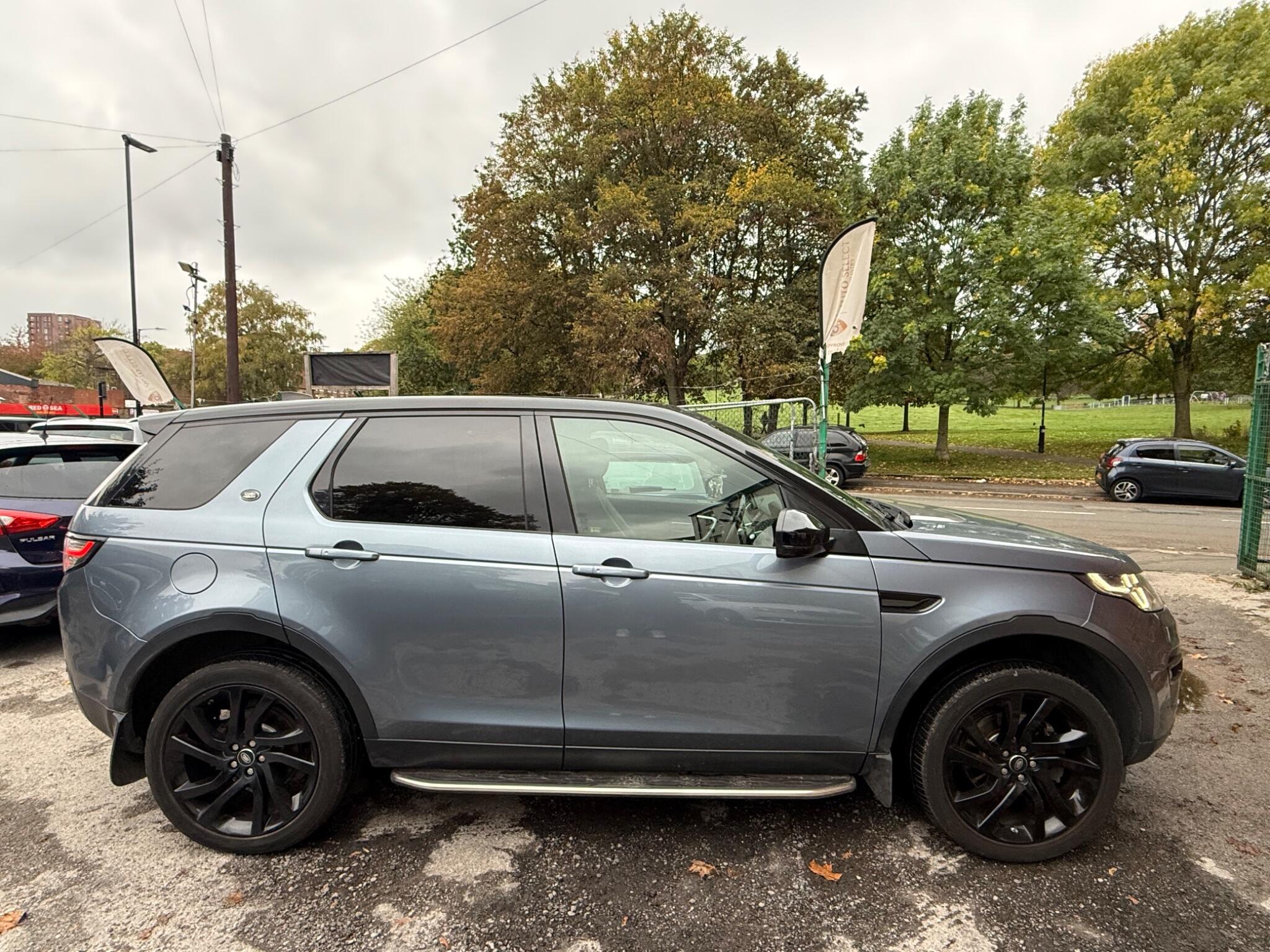 Land Rover DISCOVERY SPORT - Image 8