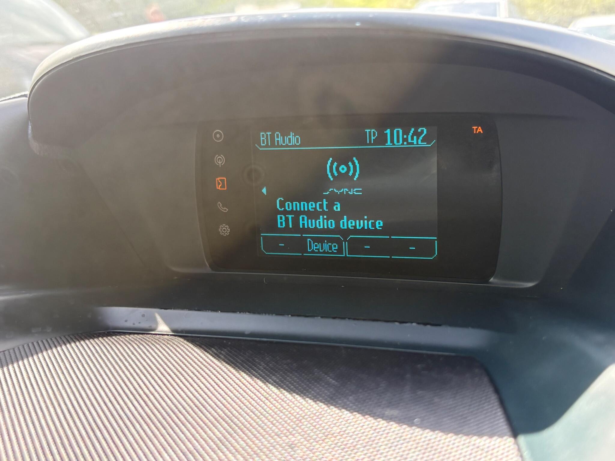 Ford C-MAX - Image 34