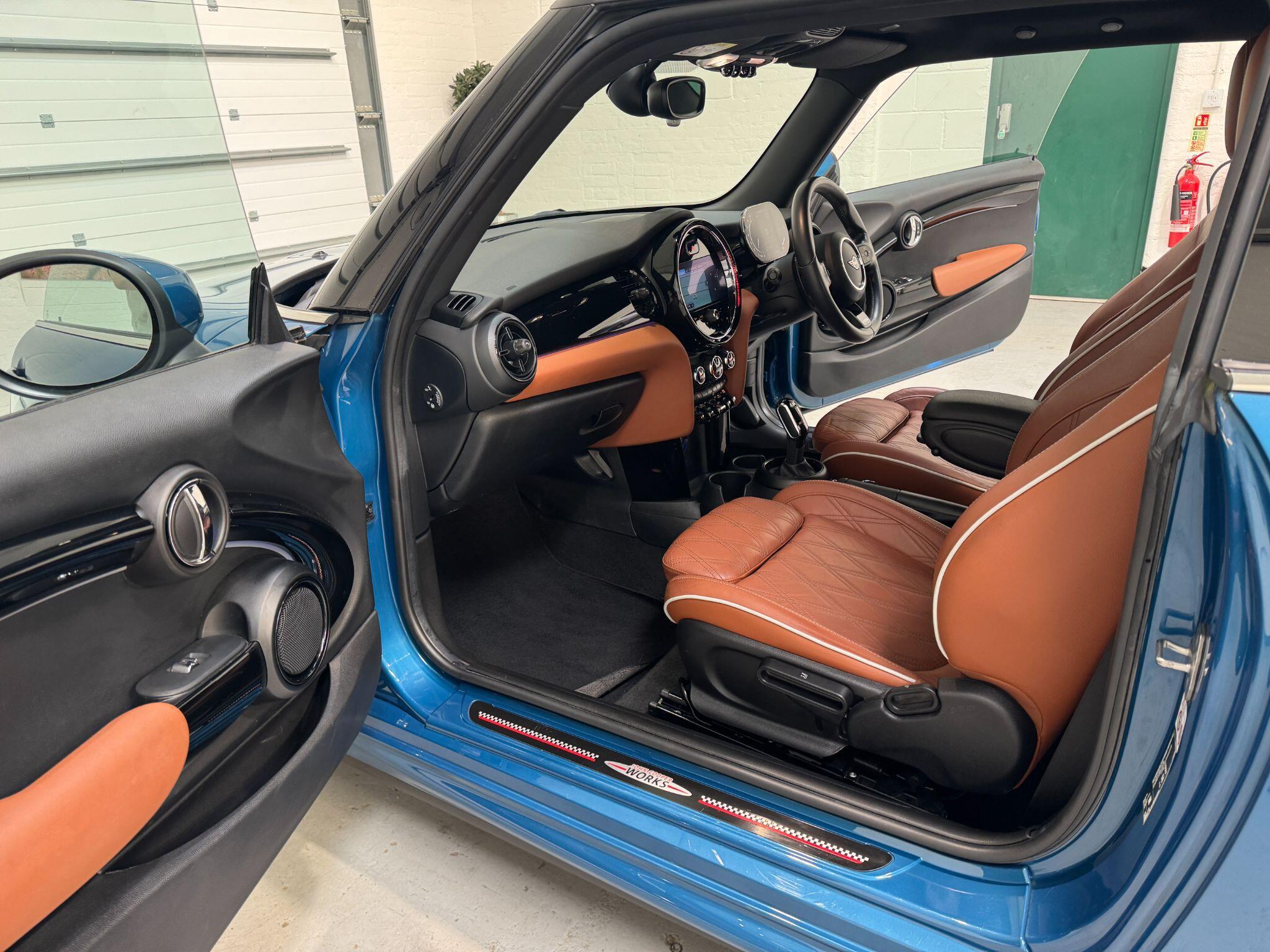 MINI Hatch - Image 69