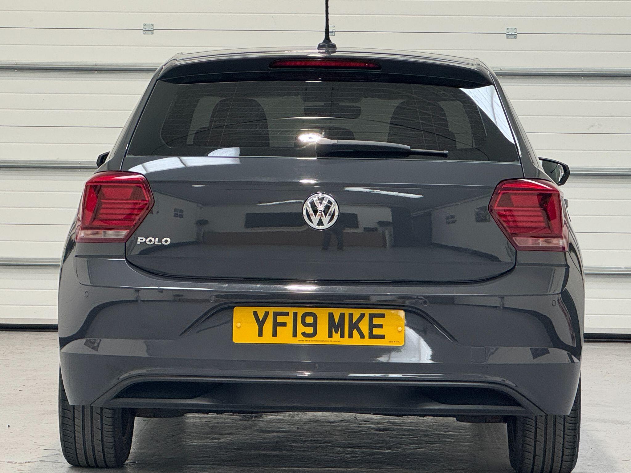 Volkswagen Polo - Image 13