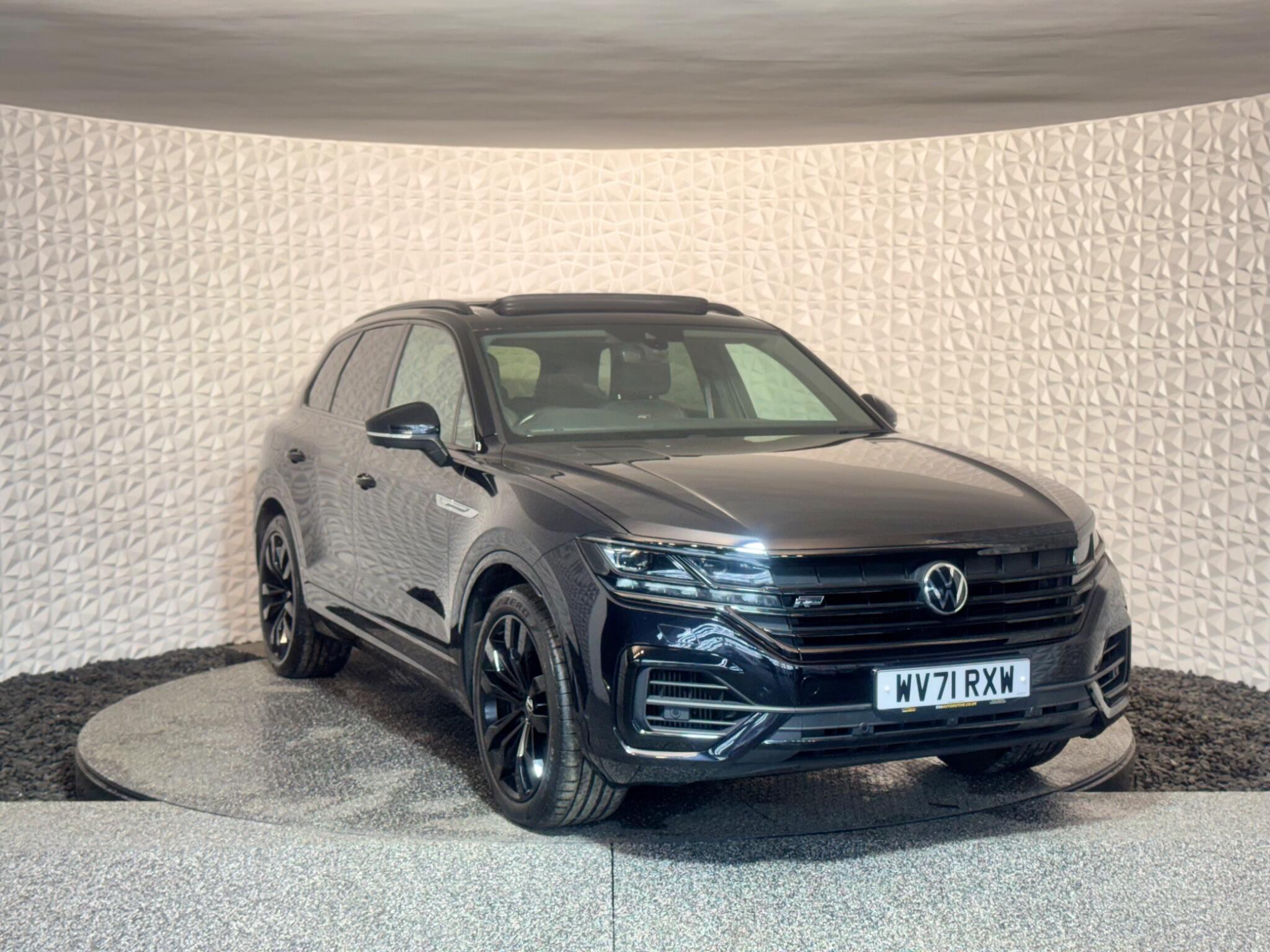 Volkswagen Touareg - Image 6
