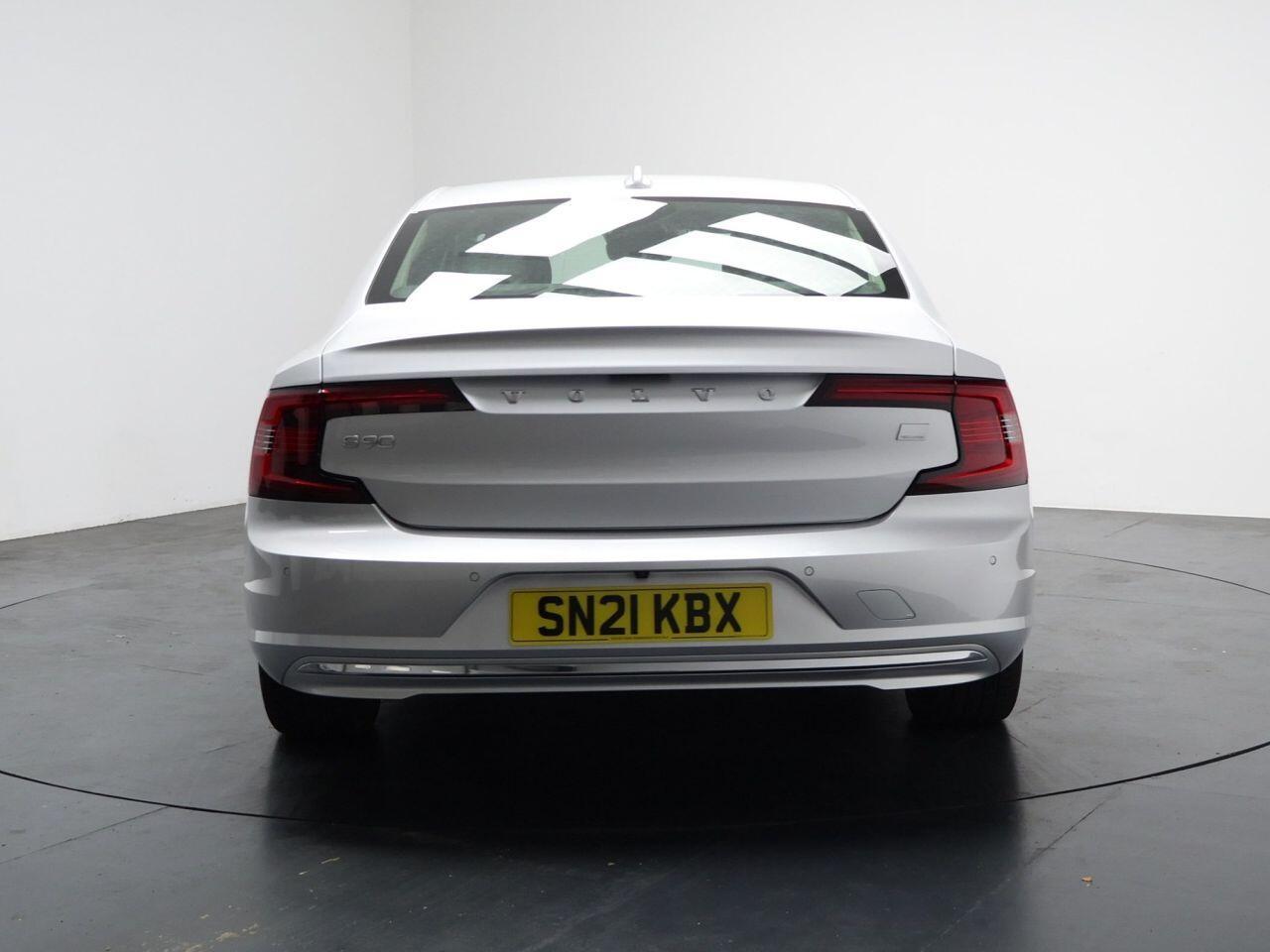 Volvo S90 - Image 11