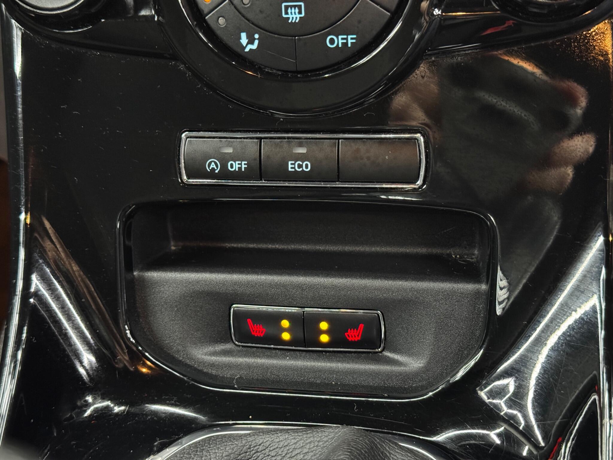 Ford Fiesta - Image 25