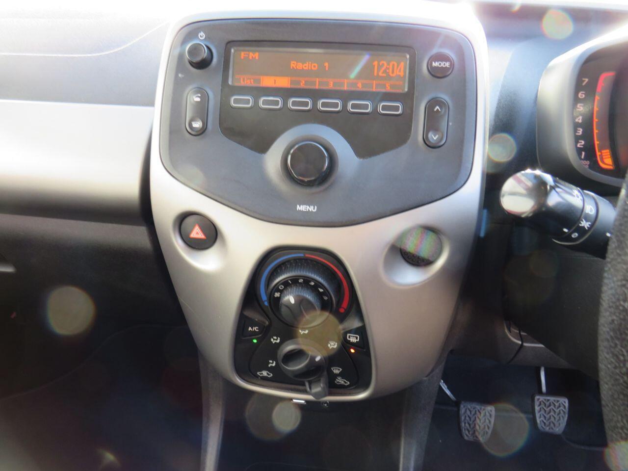 Toyota Aygo - Image 14