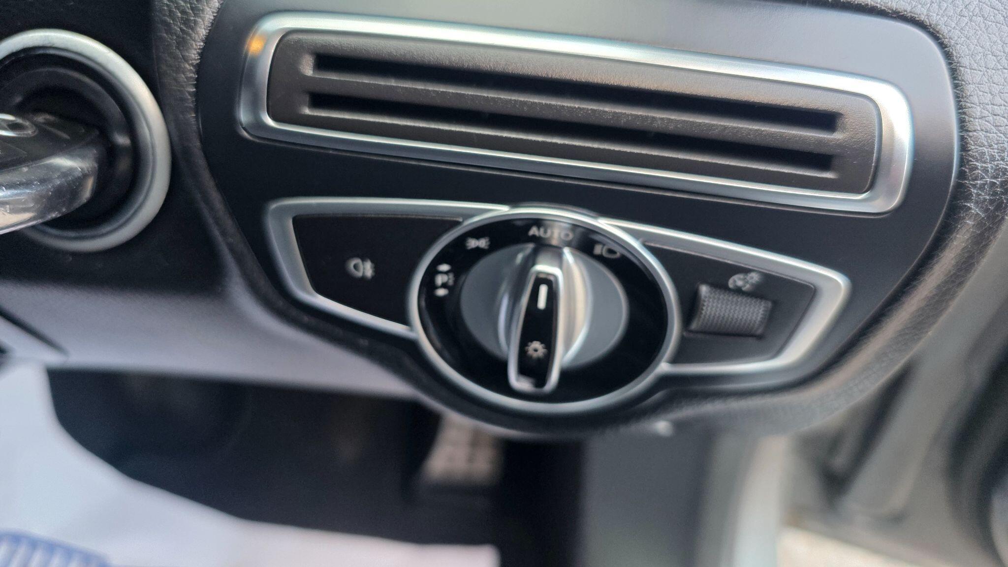 Mercedes C Class - Image 27