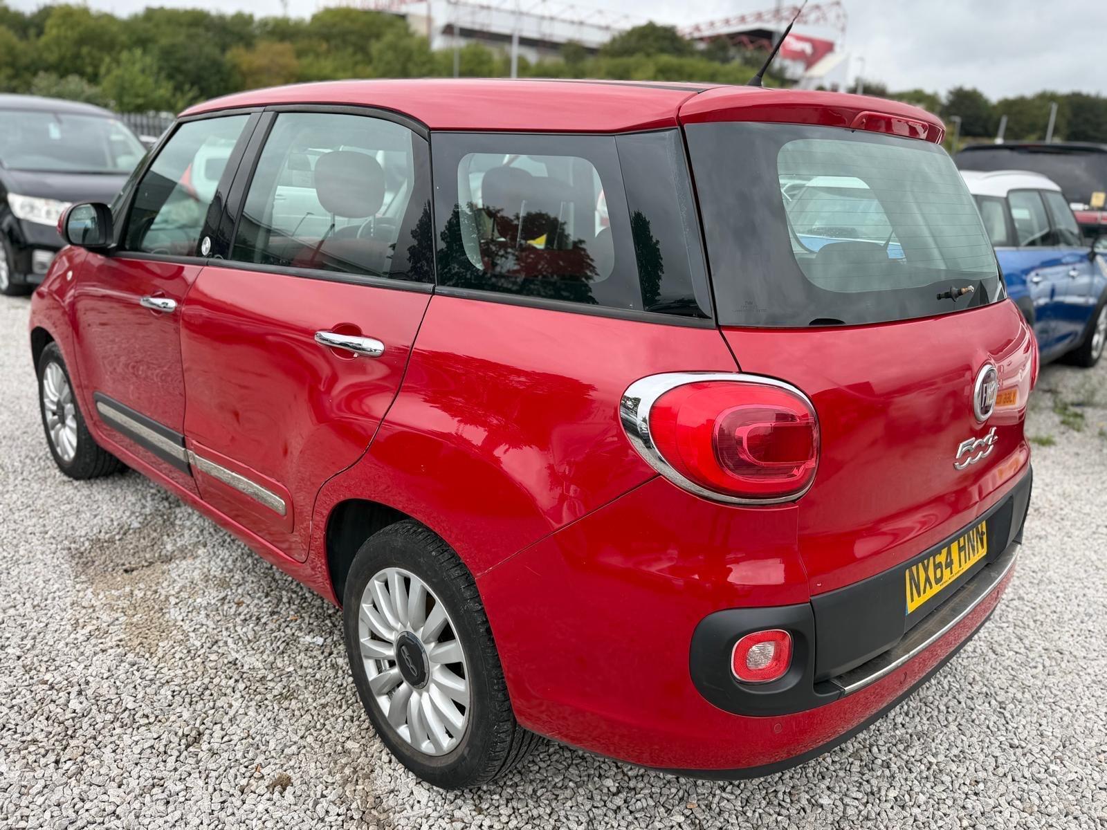 Fiat 500L - Image 6