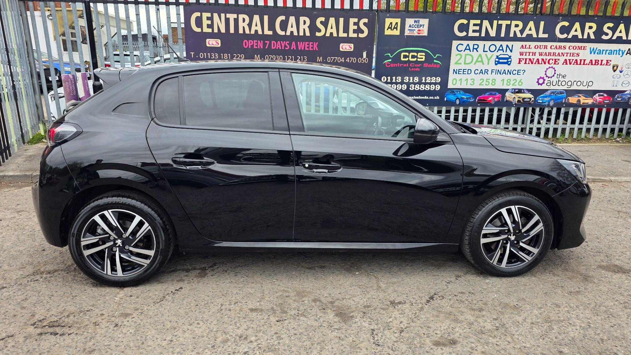 Peugeot 208 - Image 9