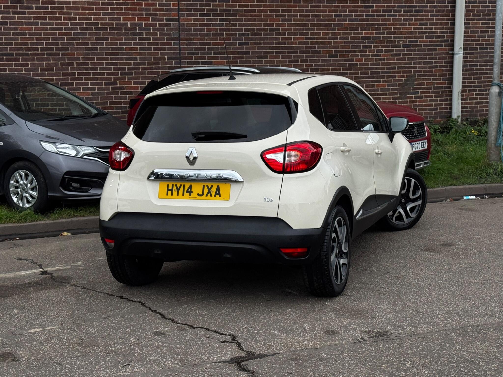Renault Captur - Image 6