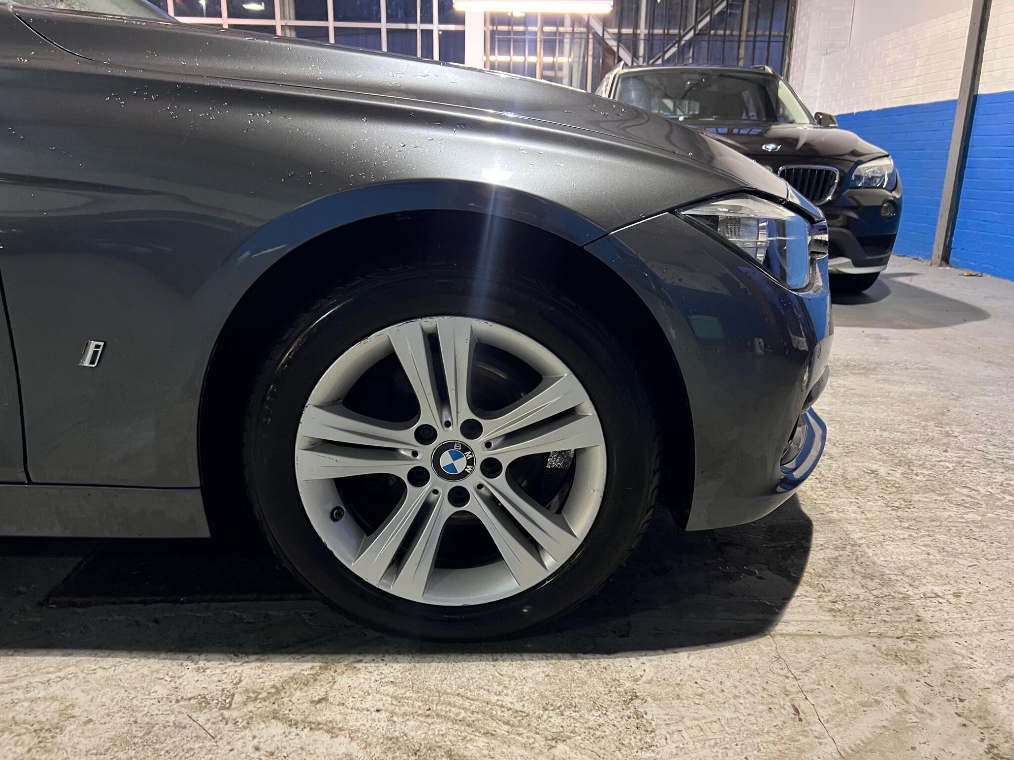 BMW 3 Series - Image 15