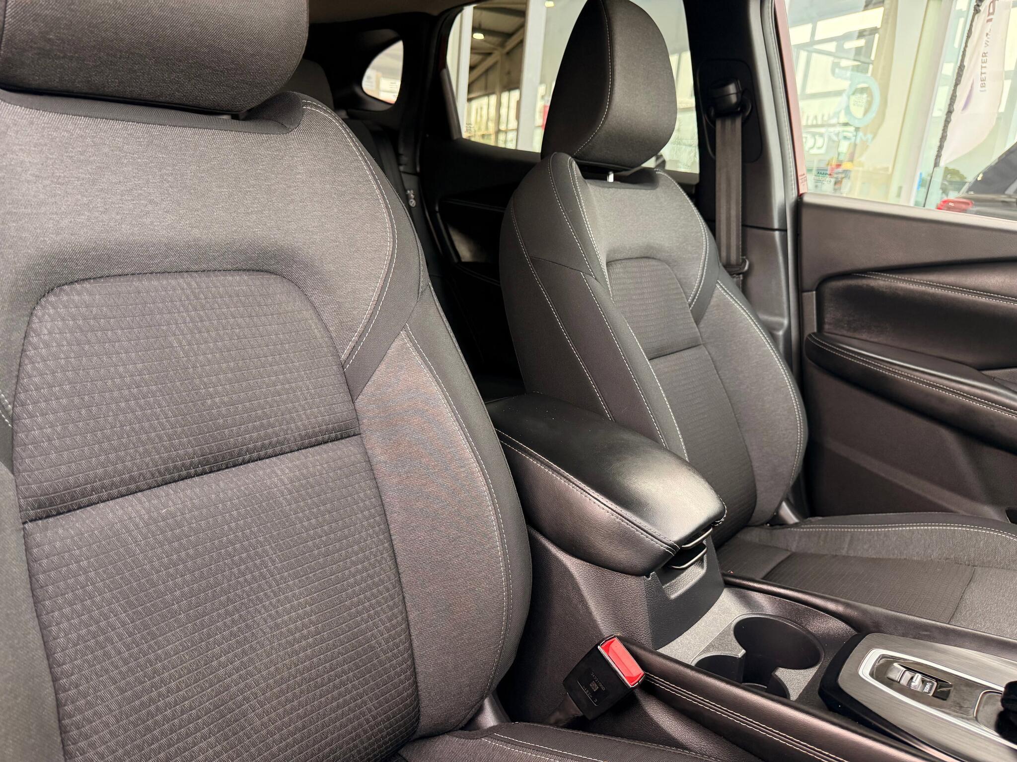 Nissan Qashqai - Image 18