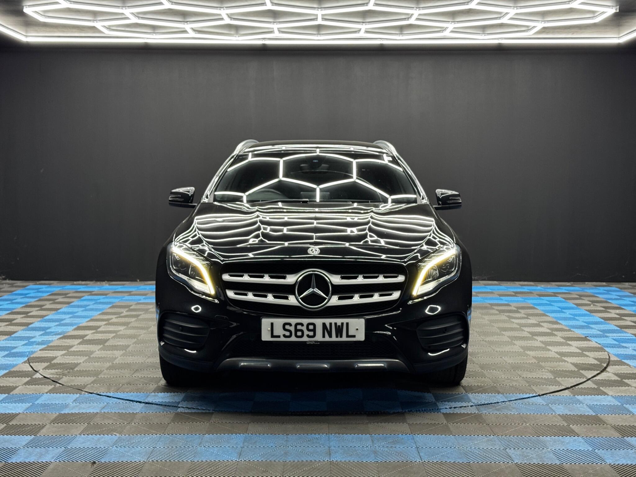 Mercedes GLA - Image 2