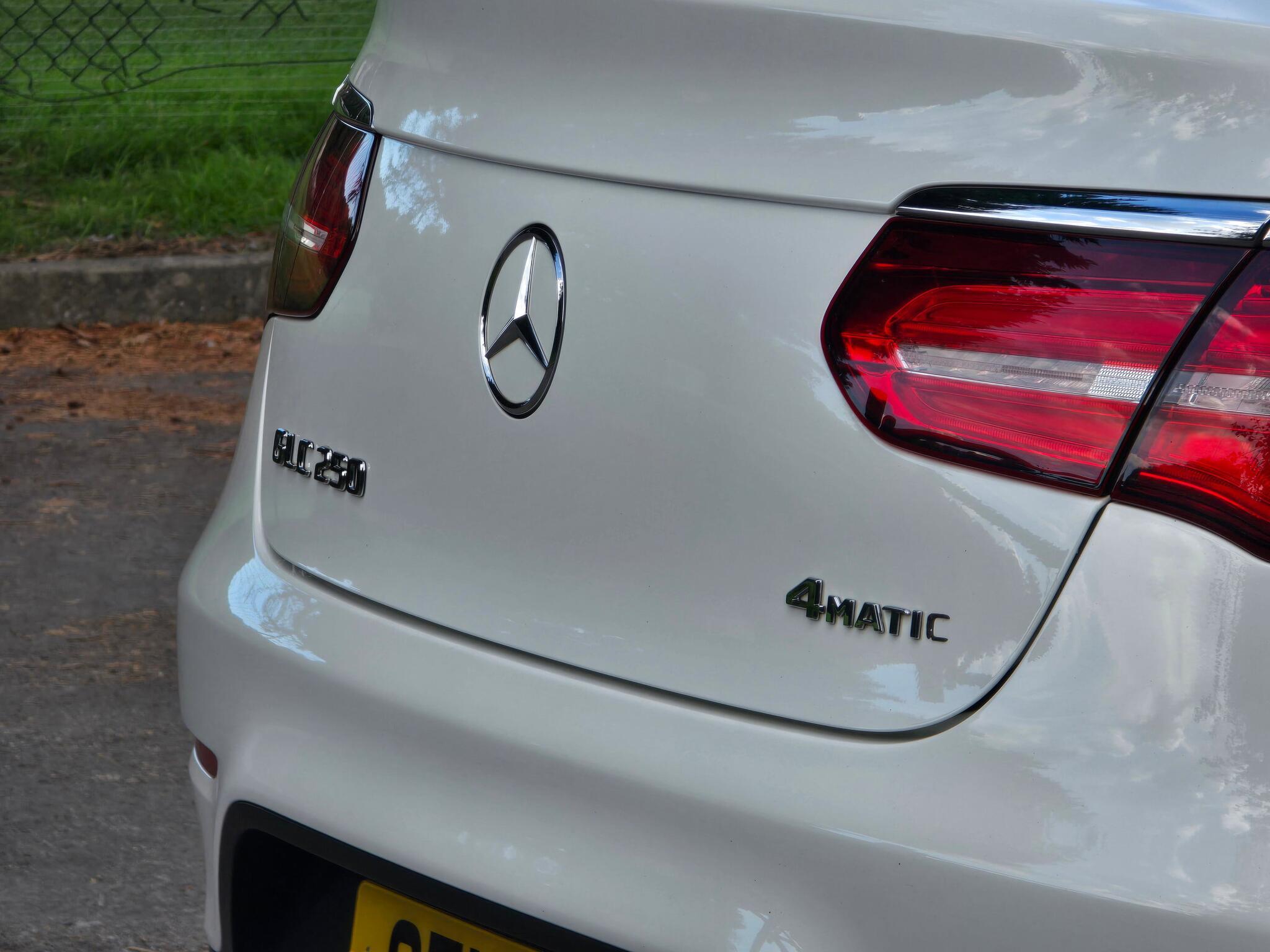 Mercedes GLC - Image 14
