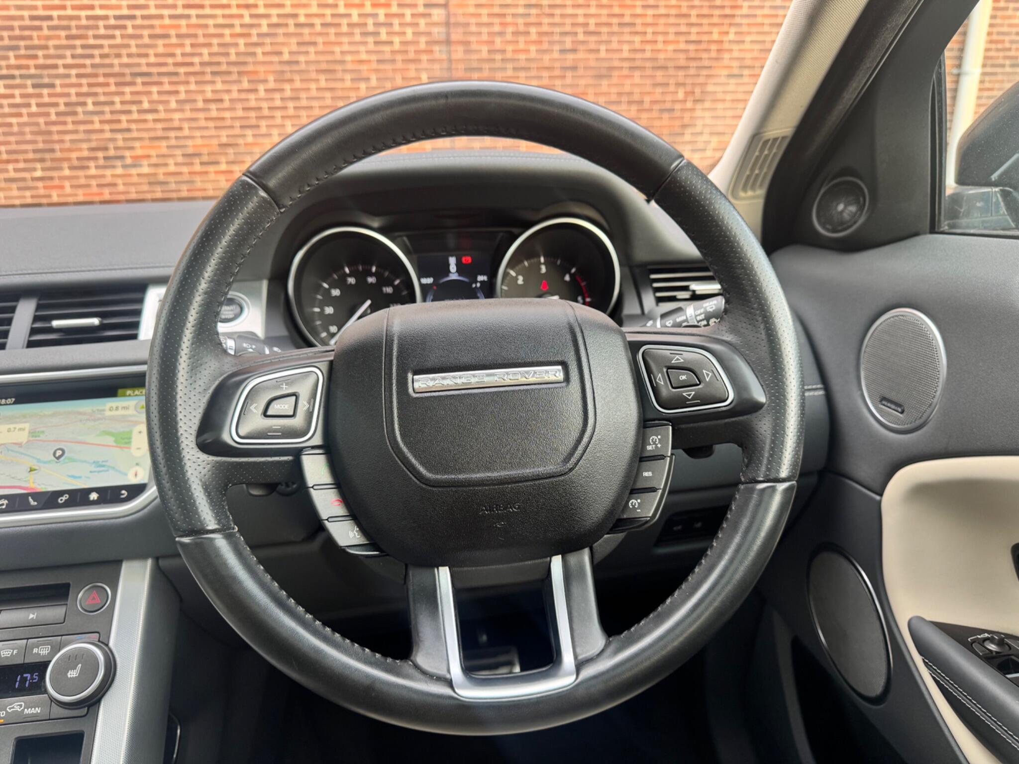 Land Rover Range Rover Evoque - Image 50