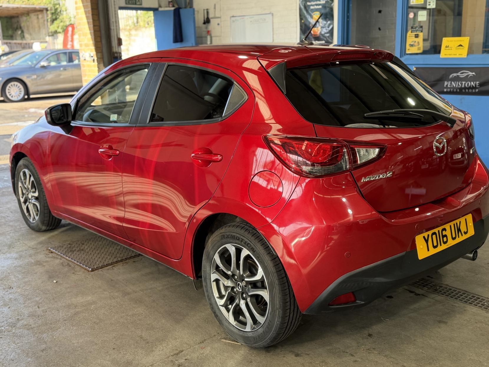 Mazda MAZDA2 - Image 5