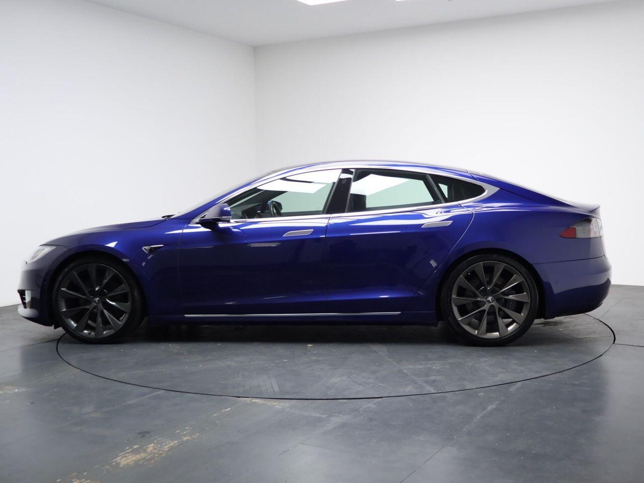 Tesla Model S - Image 8