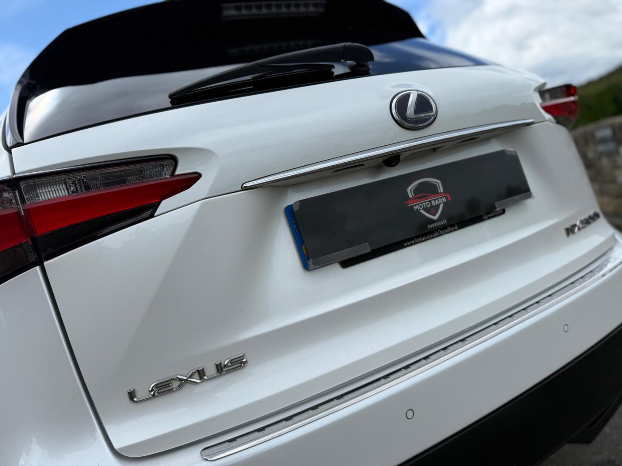 Lexus NX - Image 31