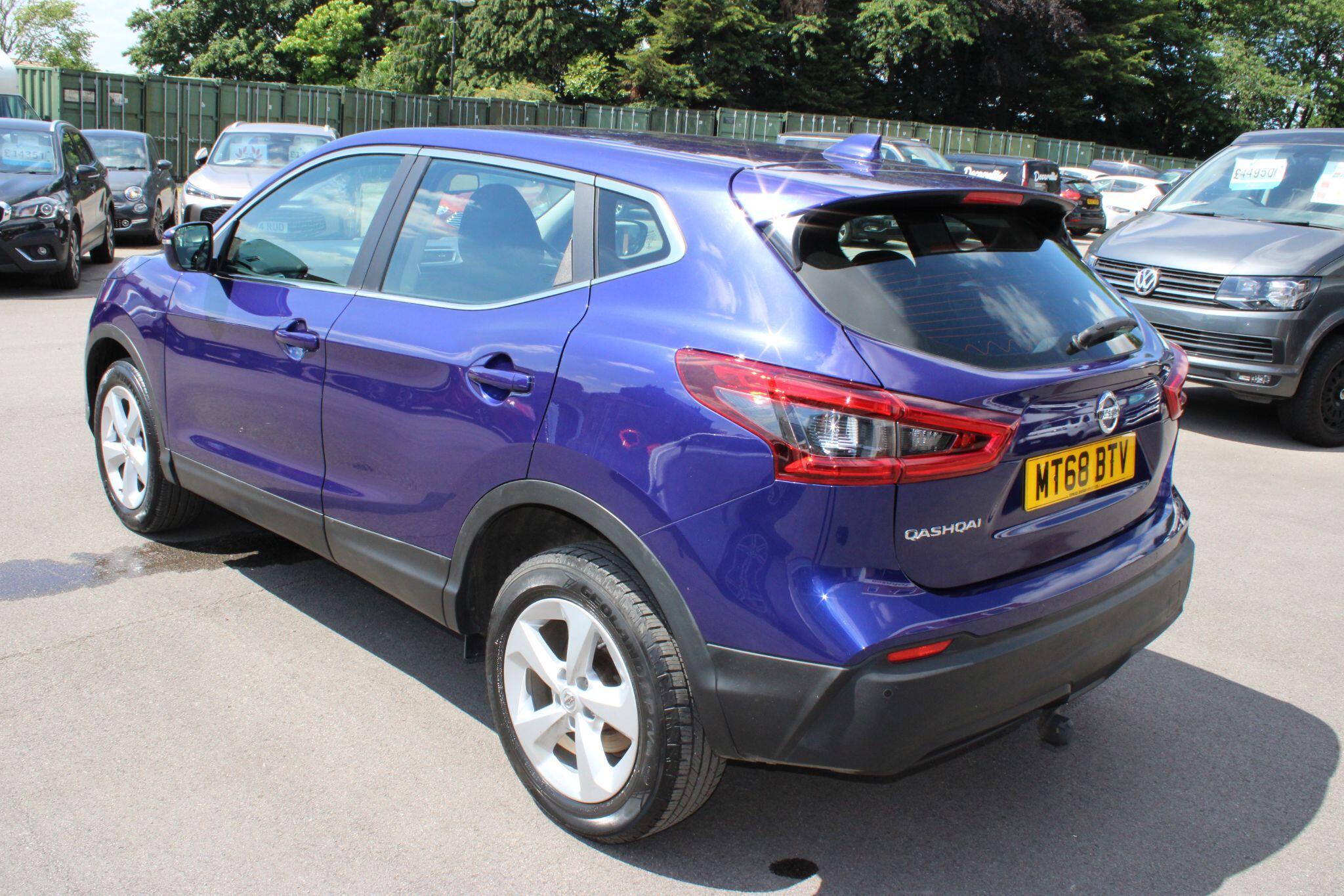Nissan Qashqai - Image 18