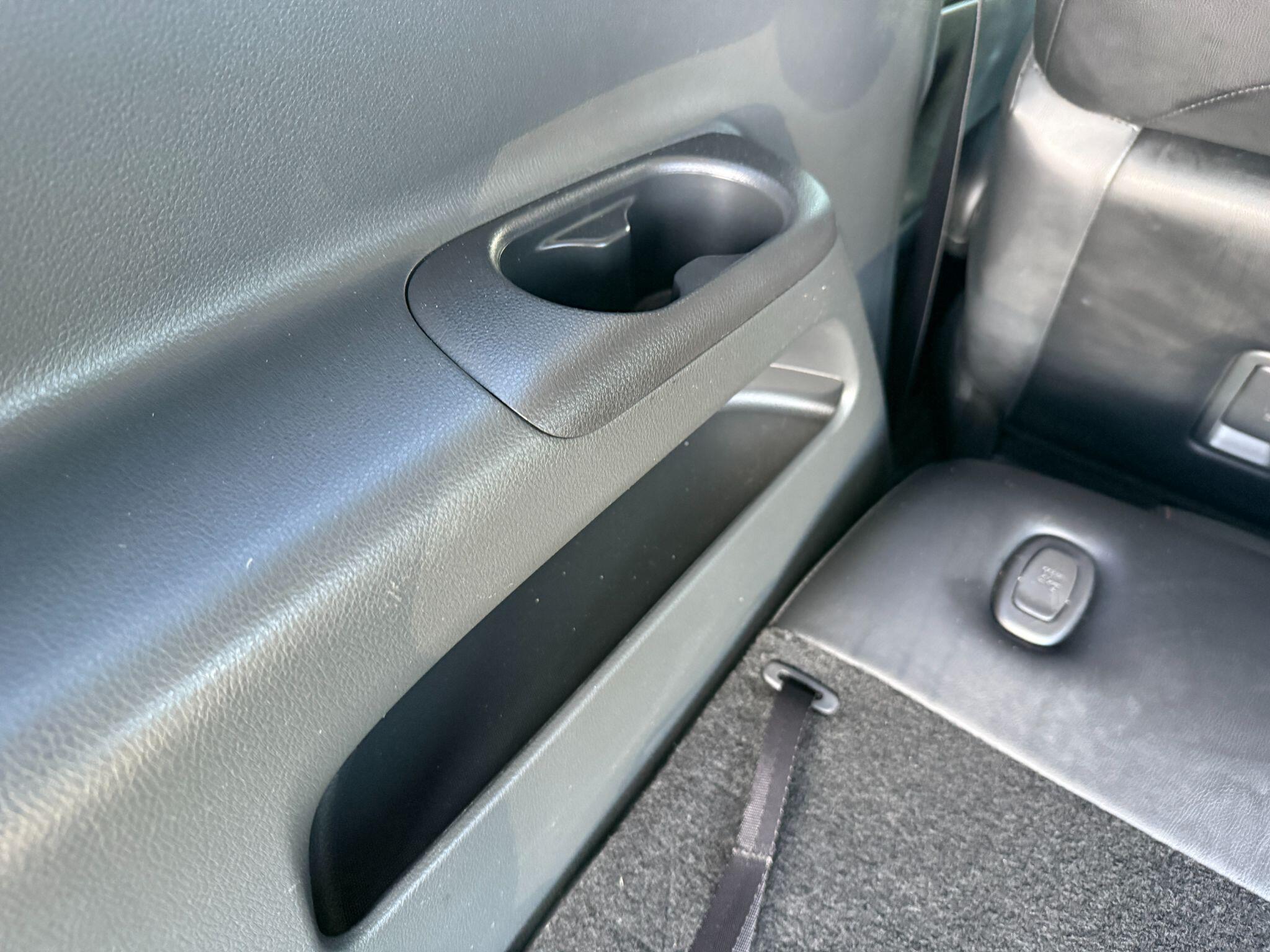 Nissan Elgrand - Image 70