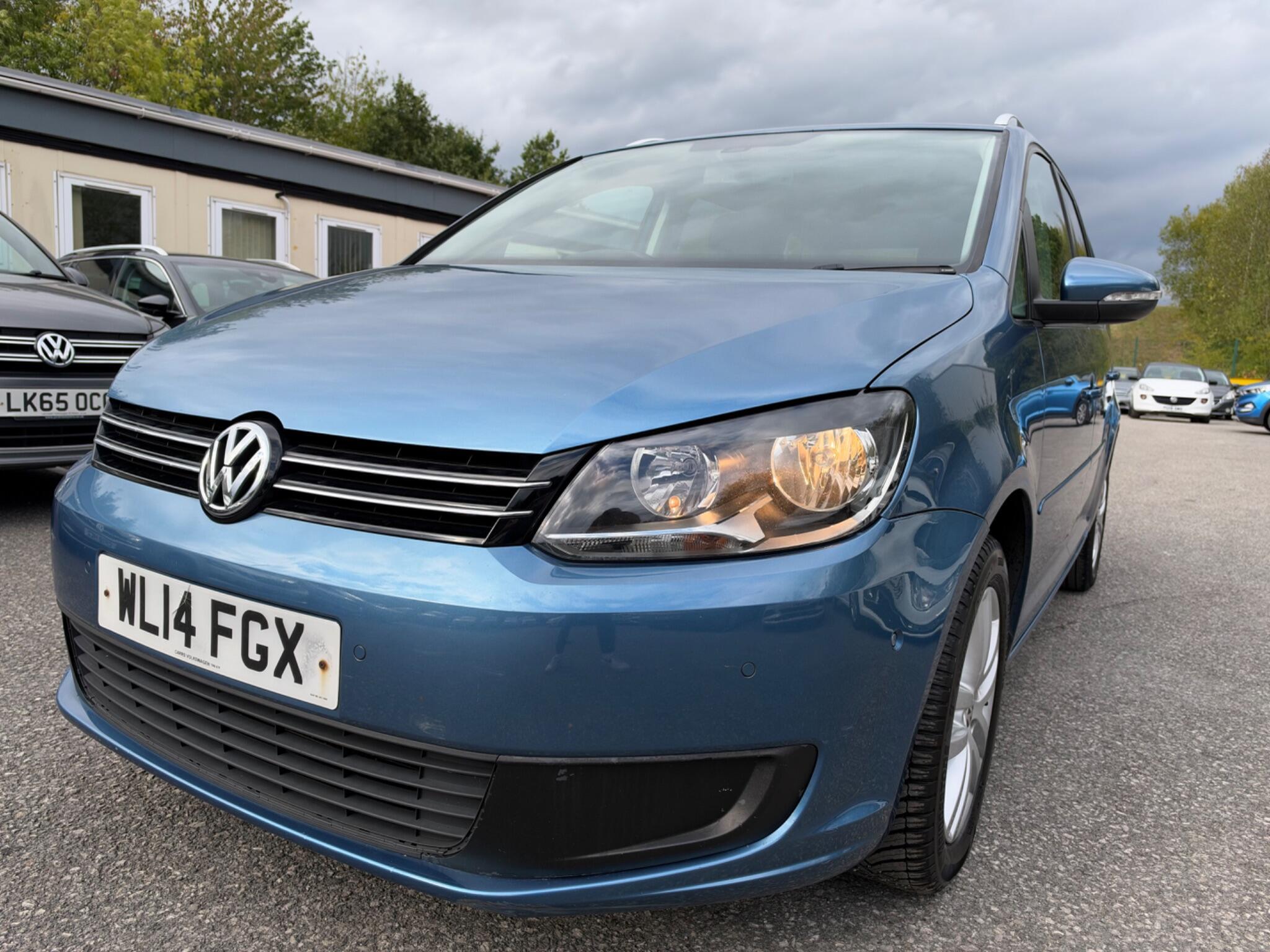 Volkswagen Touran - Image 7