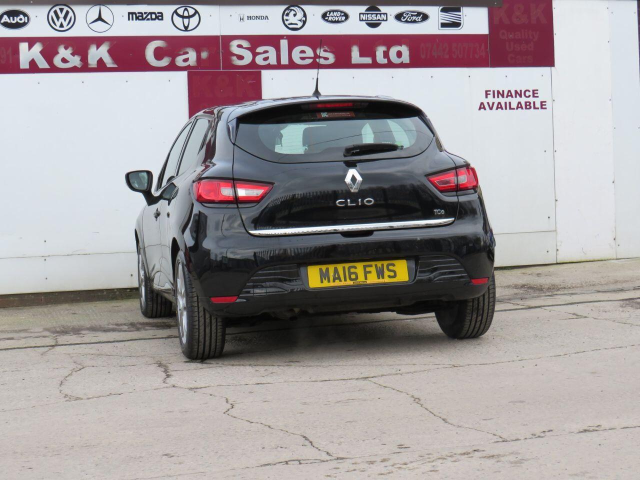 Renault Clio - Image 33