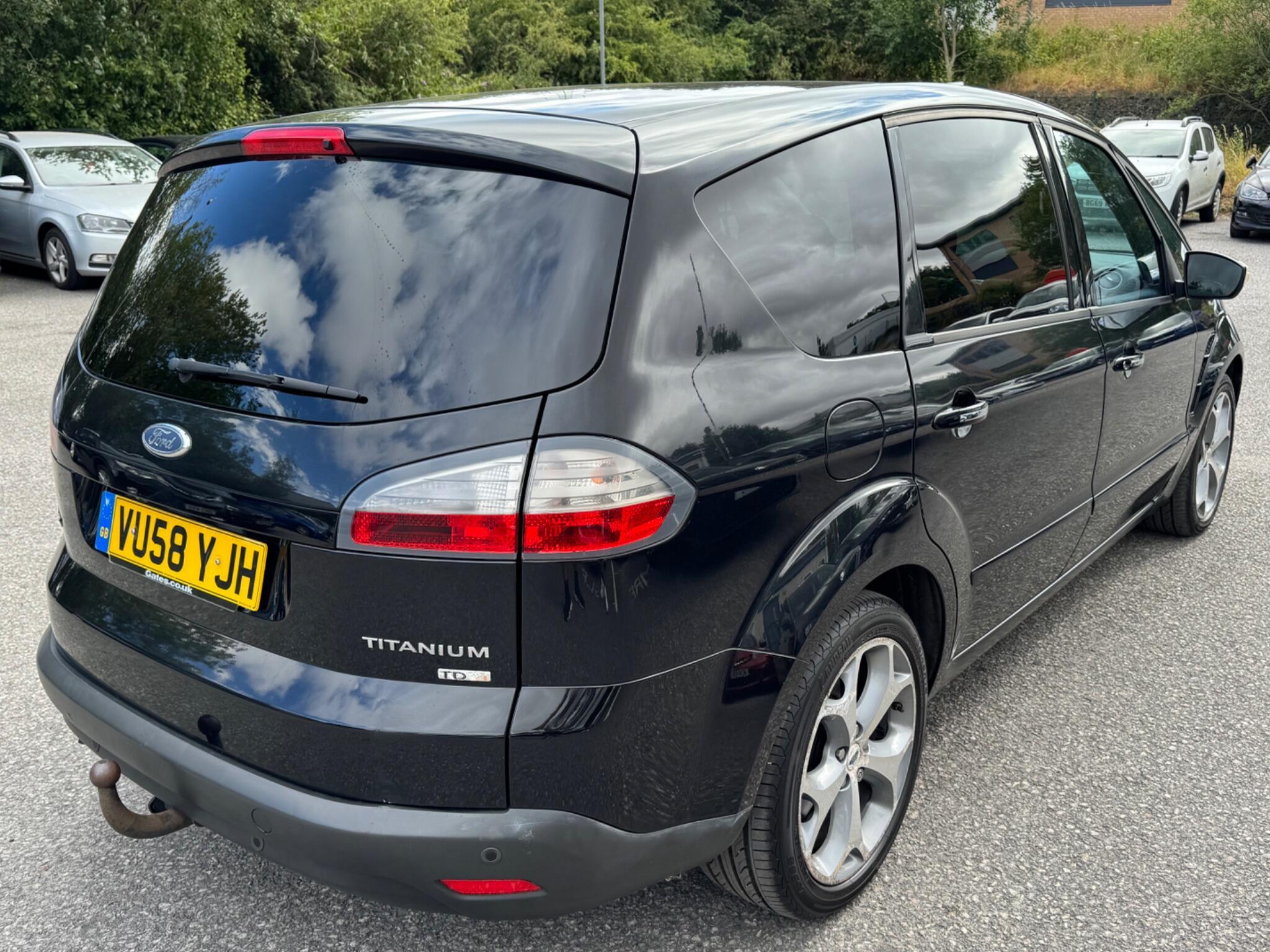 Ford S-MAX - Image 15