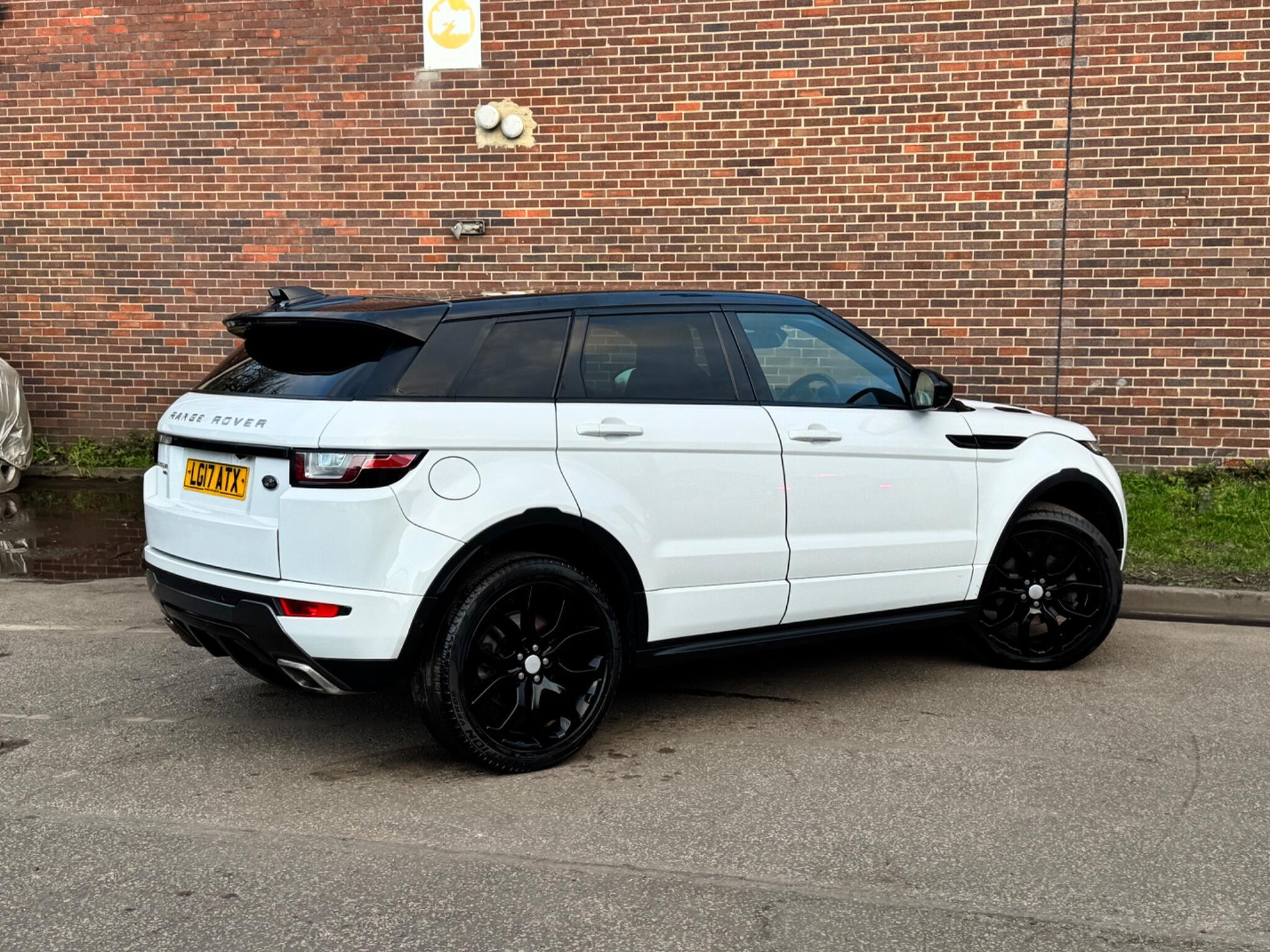 Land Rover Range Rover Evoque - Image 17