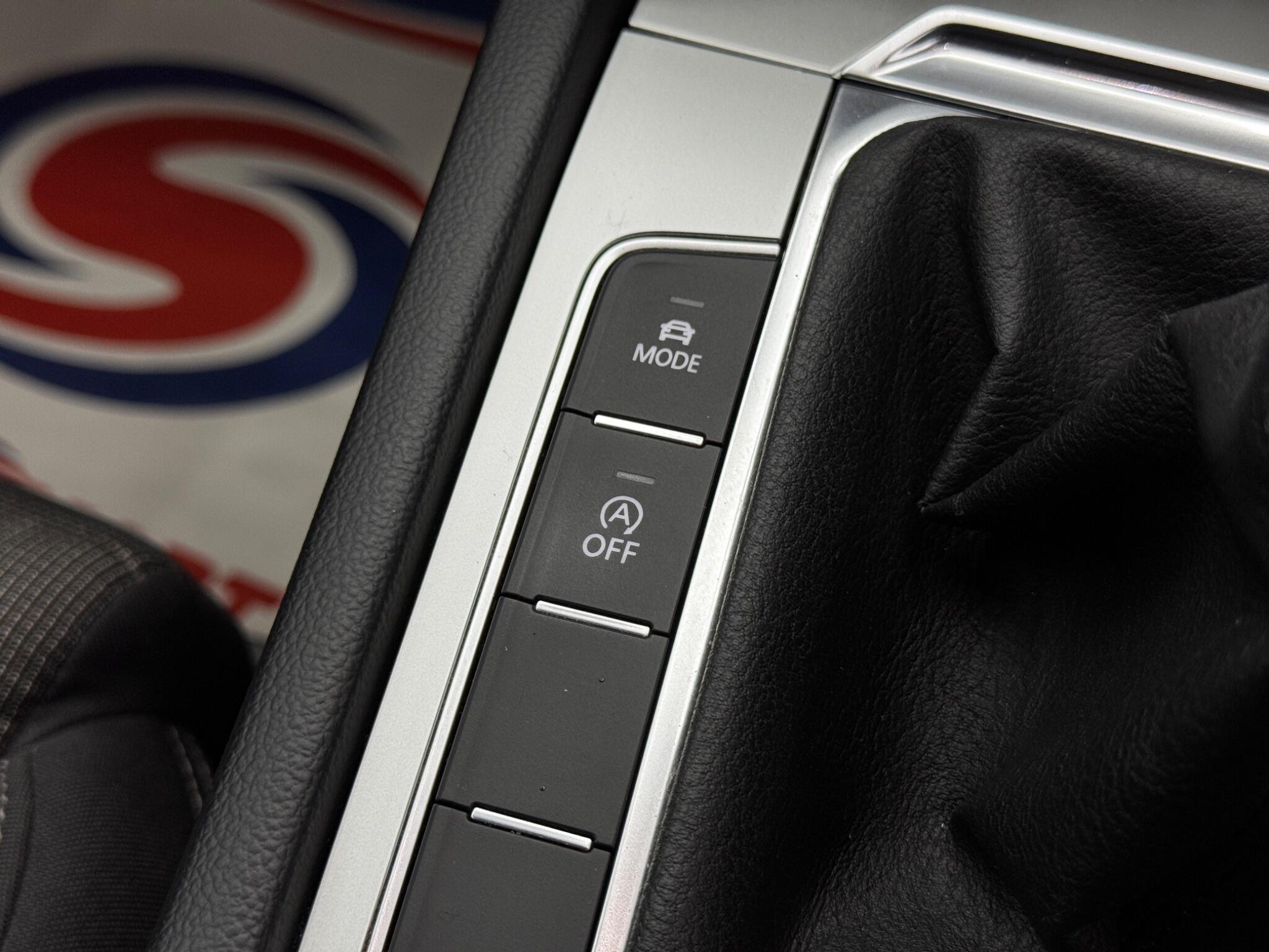 Volkswagen Passat - Image 28