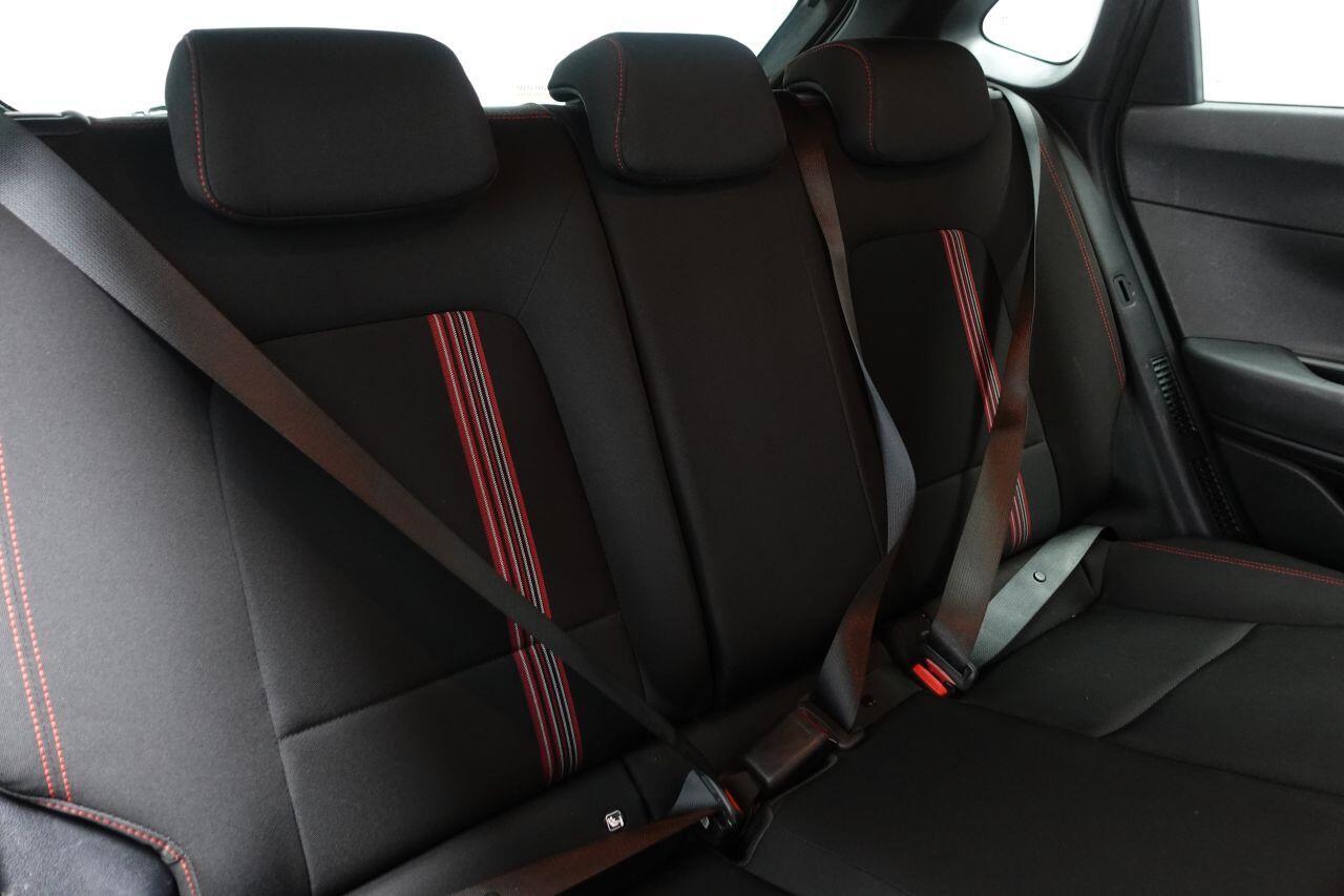 Hyundai i20 - Image 12