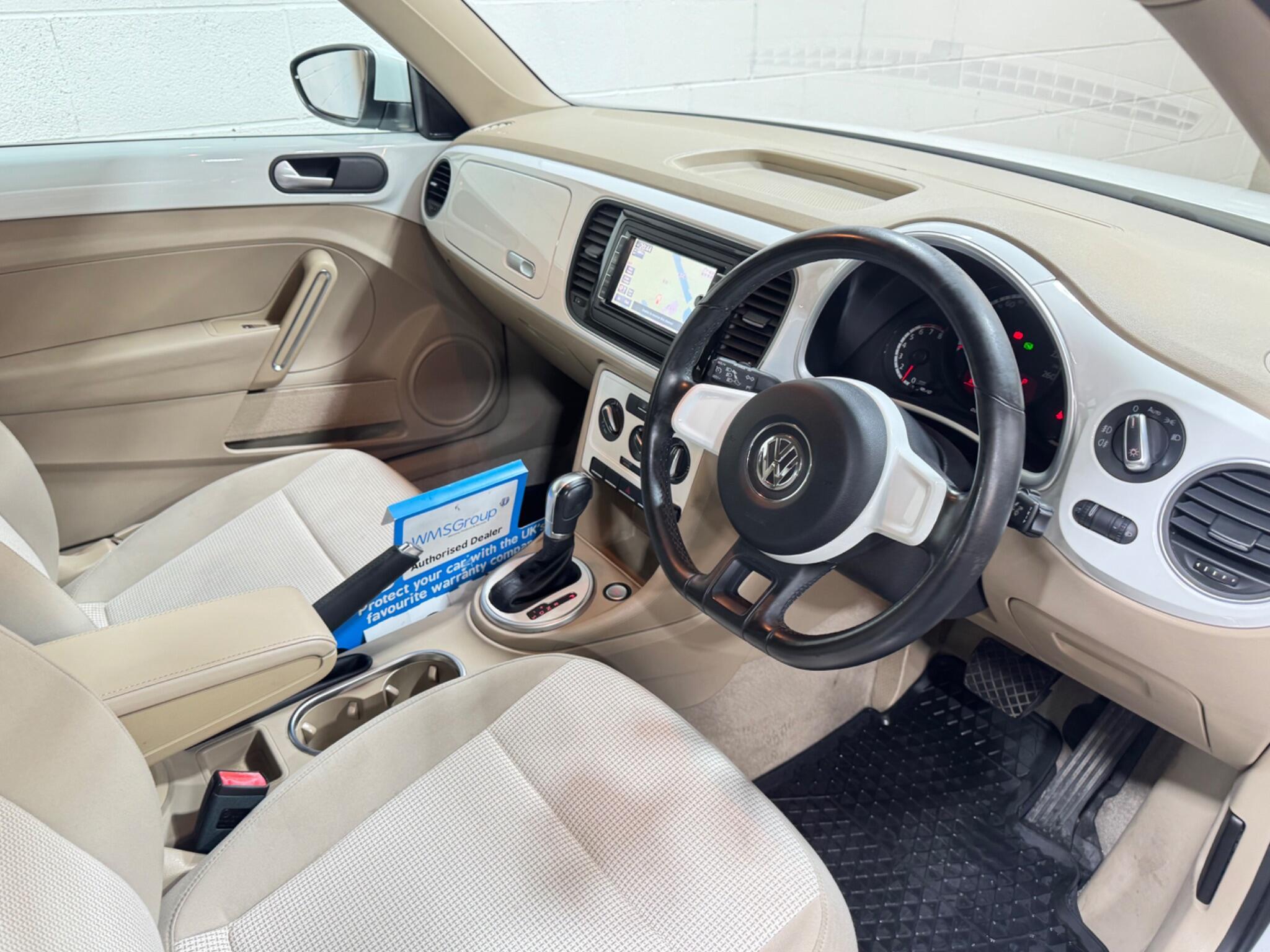 Volkswagen Beetle - Image 8