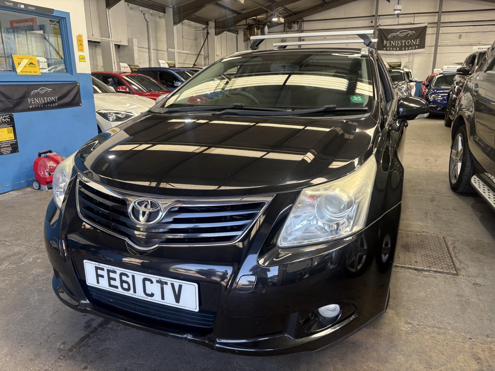 Toyota Avensis - Image 4
