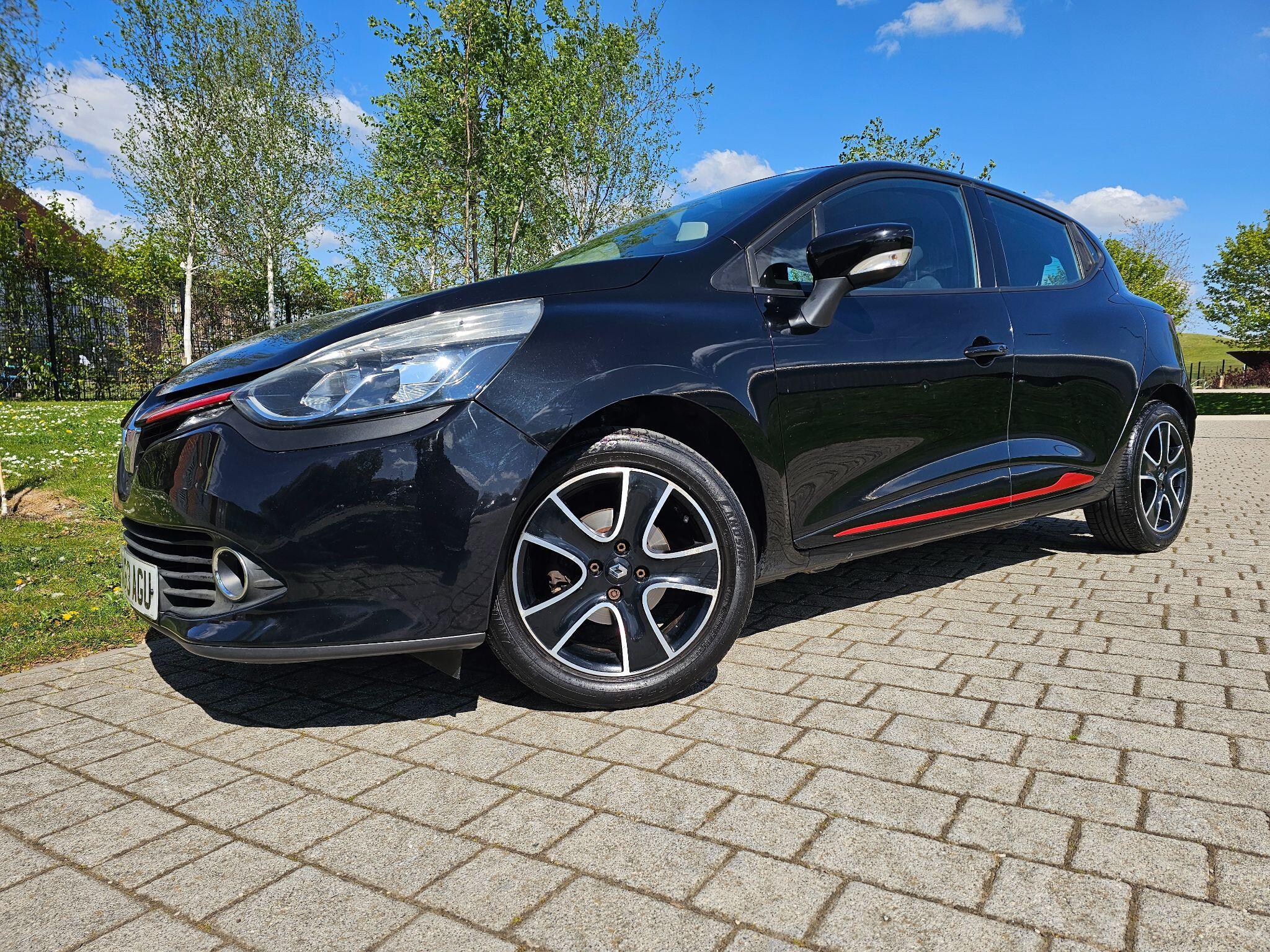 Renault Clio - Image 10