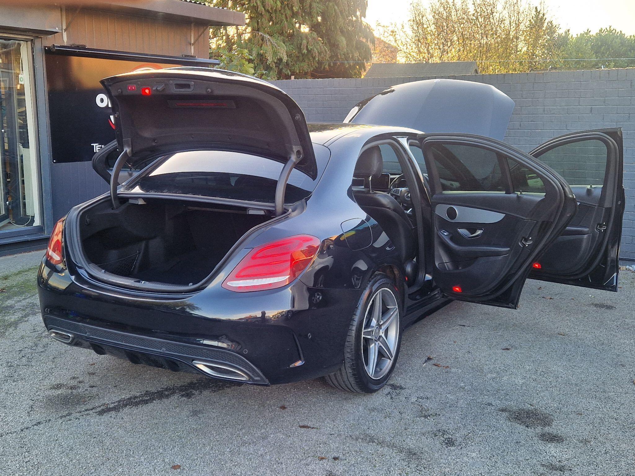 Mercedes C Class - Image 21