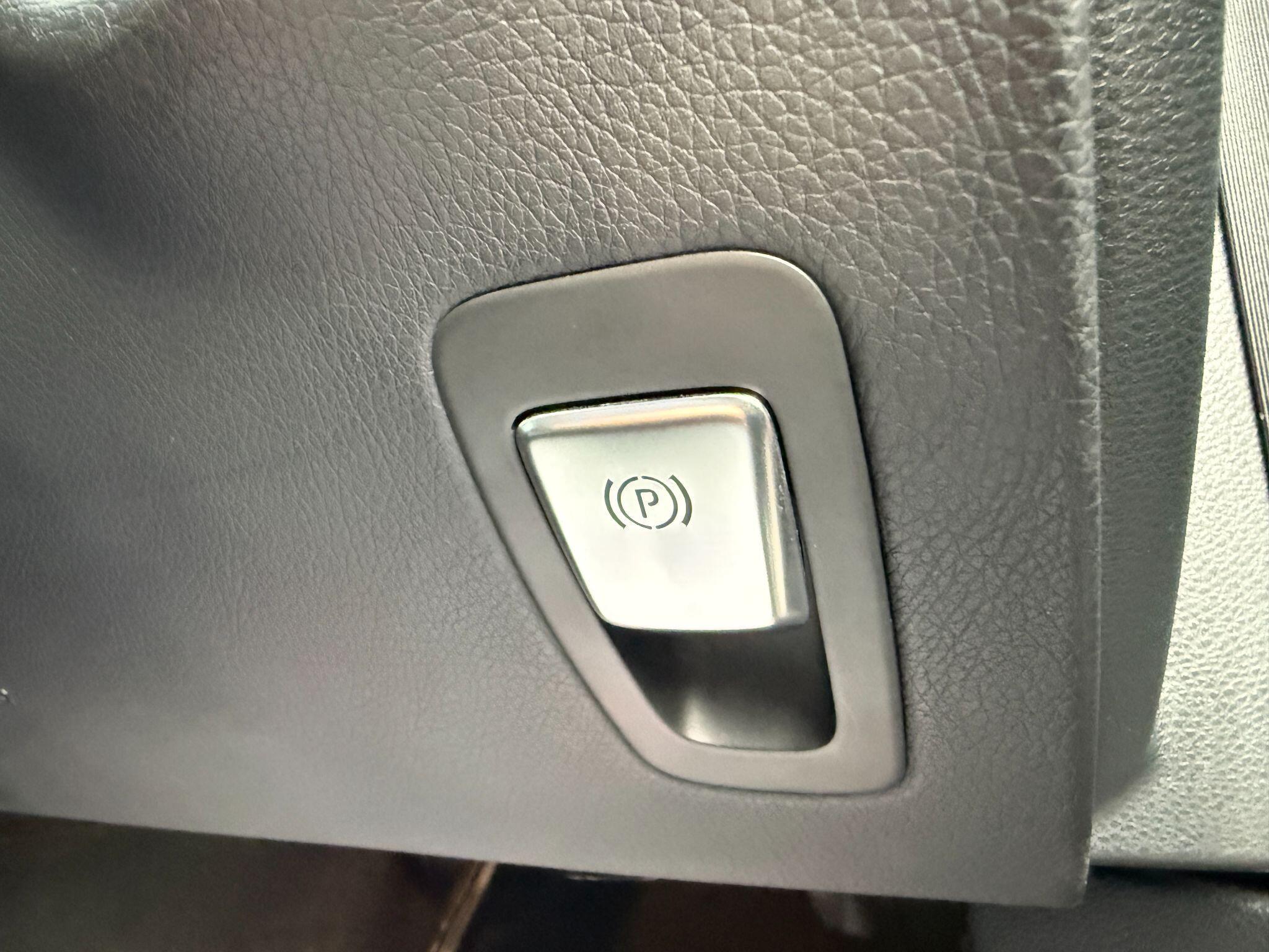 Mercedes C Class - Image 71