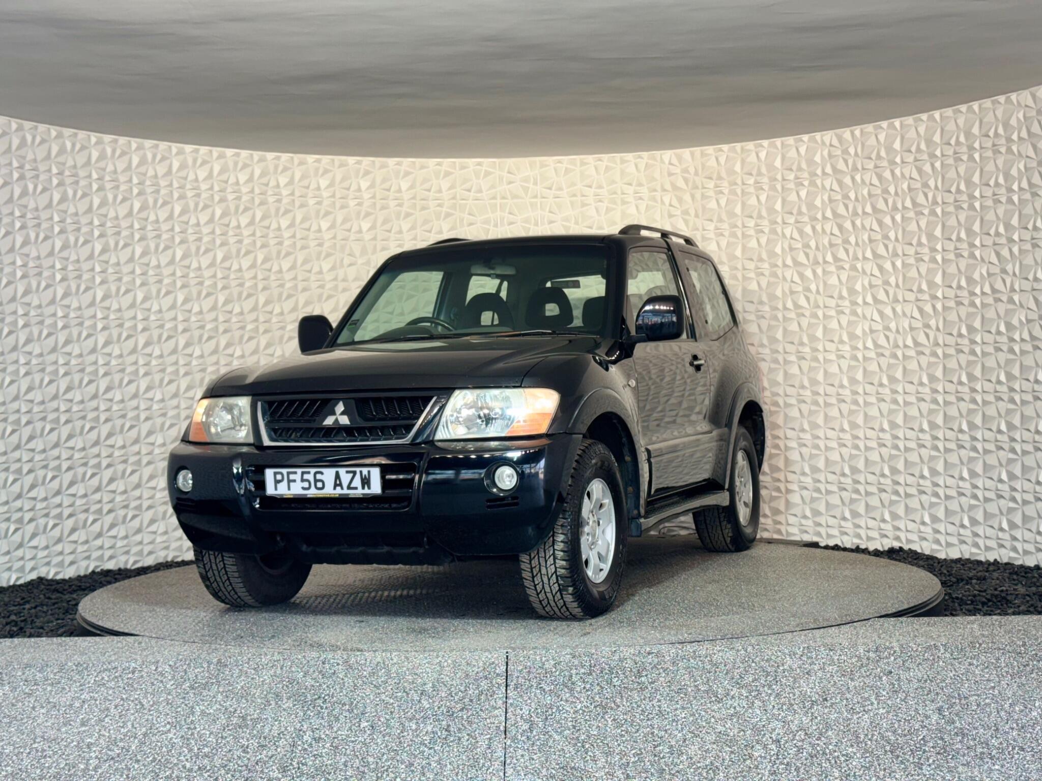 Mitsubishi Shogun - Image 20