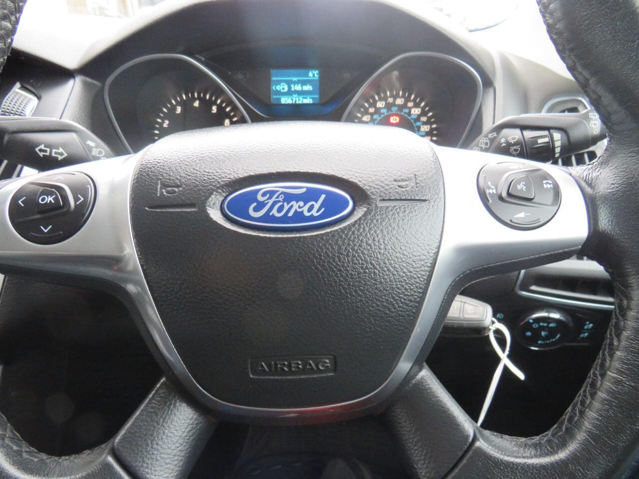 Ford Focus - Image 15