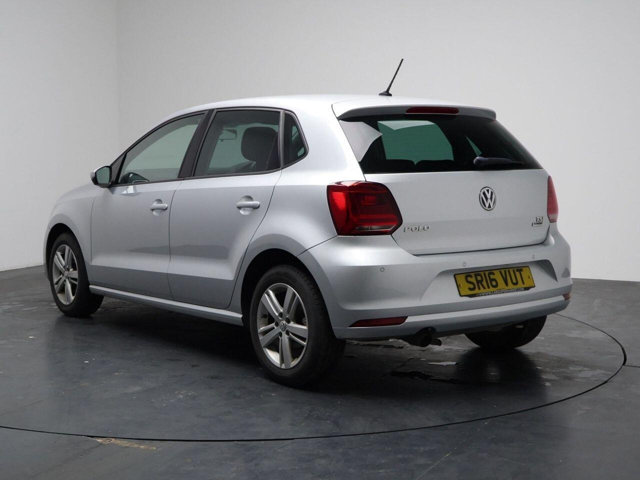 Volkswagen Polo - Image 9