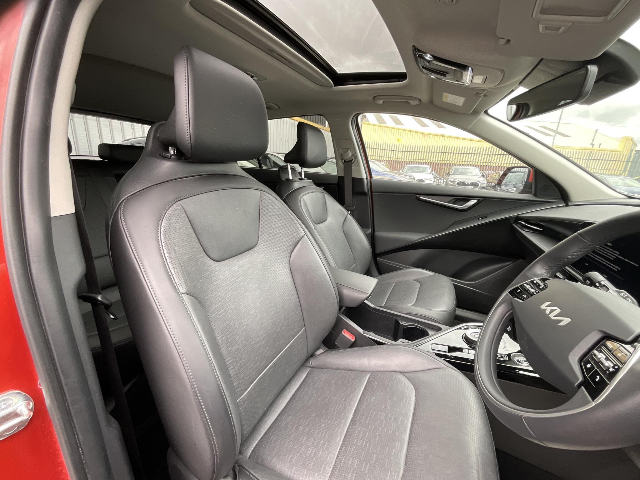 Kia Niro - Image 8