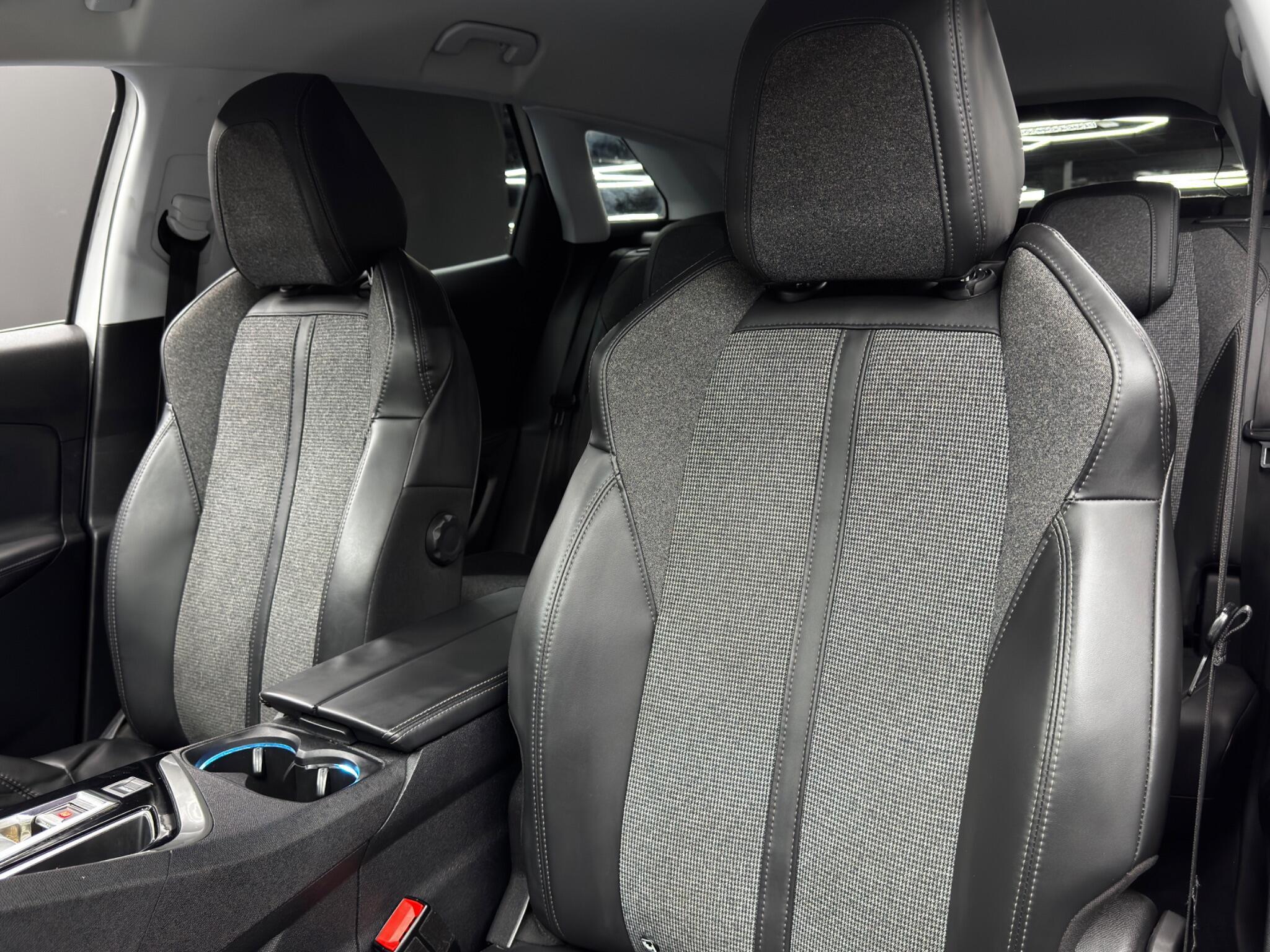Peugeot 3008 - Image 14