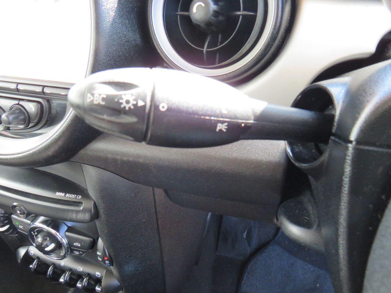 MINI Hatch - Image 18