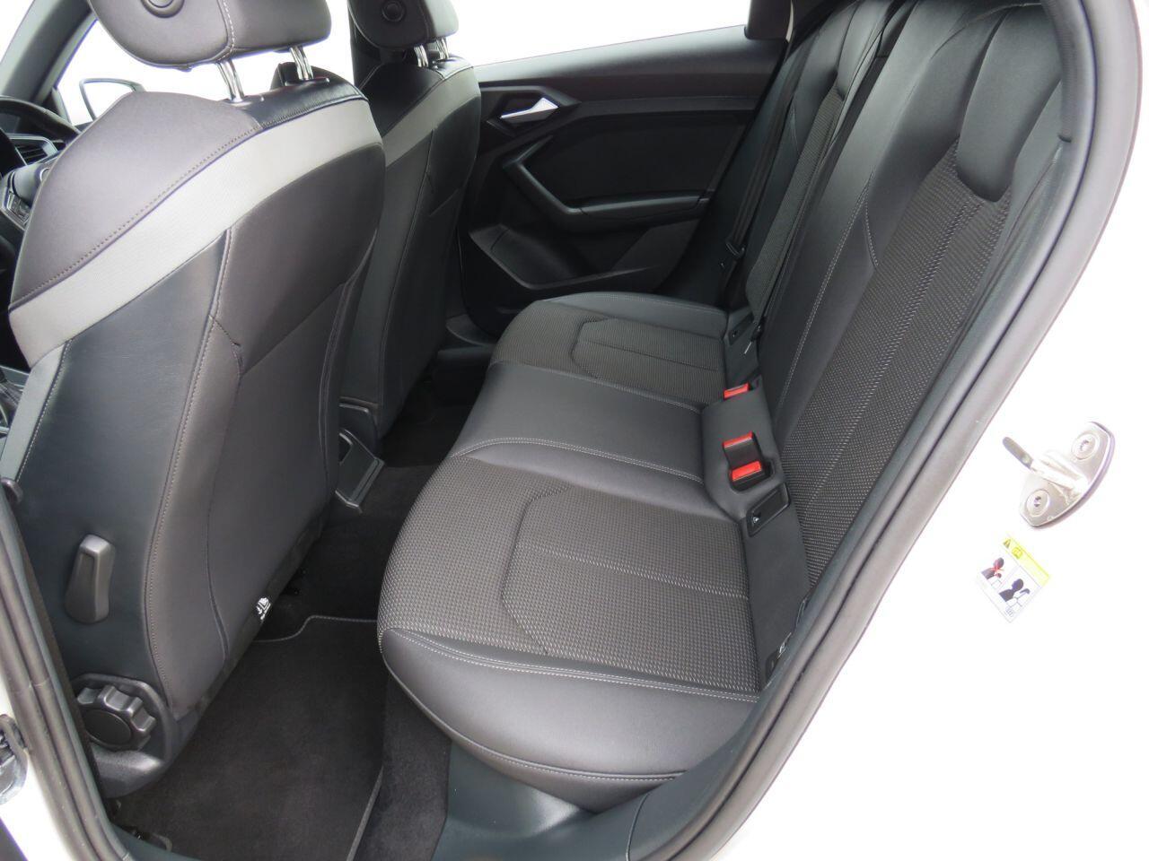 Audi A1 - Image 10